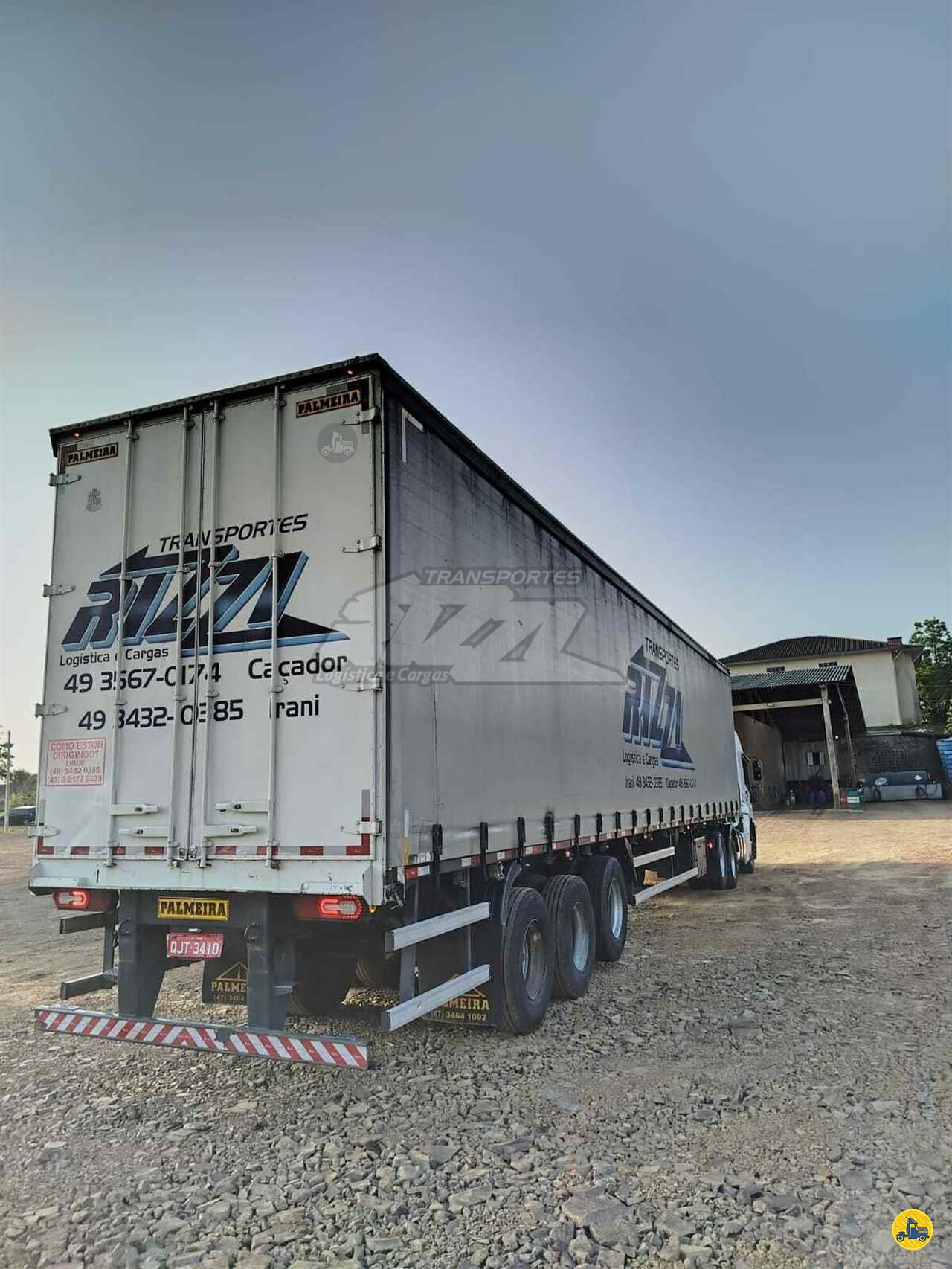 CARRETA SEMI-REBOQUE BAU SIDER Reta Transportes Rizzi IRANI SANTA CATARINA SC
