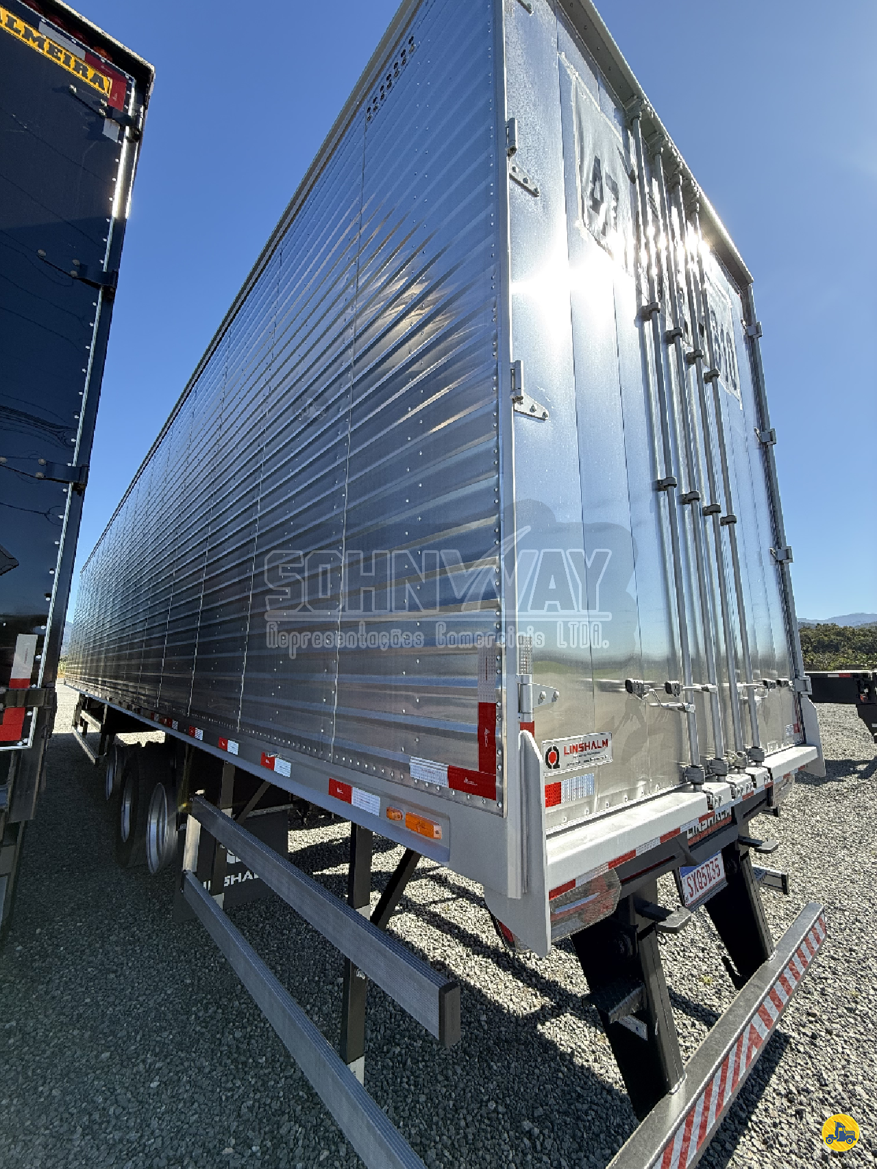 CARRETA SEMI-REBOQUE BAU FURGÃO Sohnway Representações JOINVILLE SANTA CATARINA SC