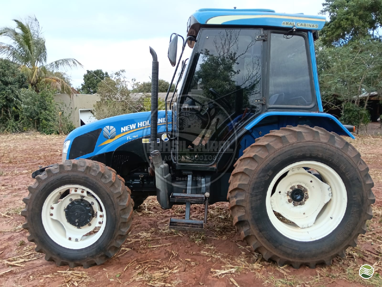 TRATOR NEW HOLLAND NEW TL 75E/4 Tração 4x4 Brasil Rural - Agronegócios CAMPINA DA LAGOA PARANÁ PR