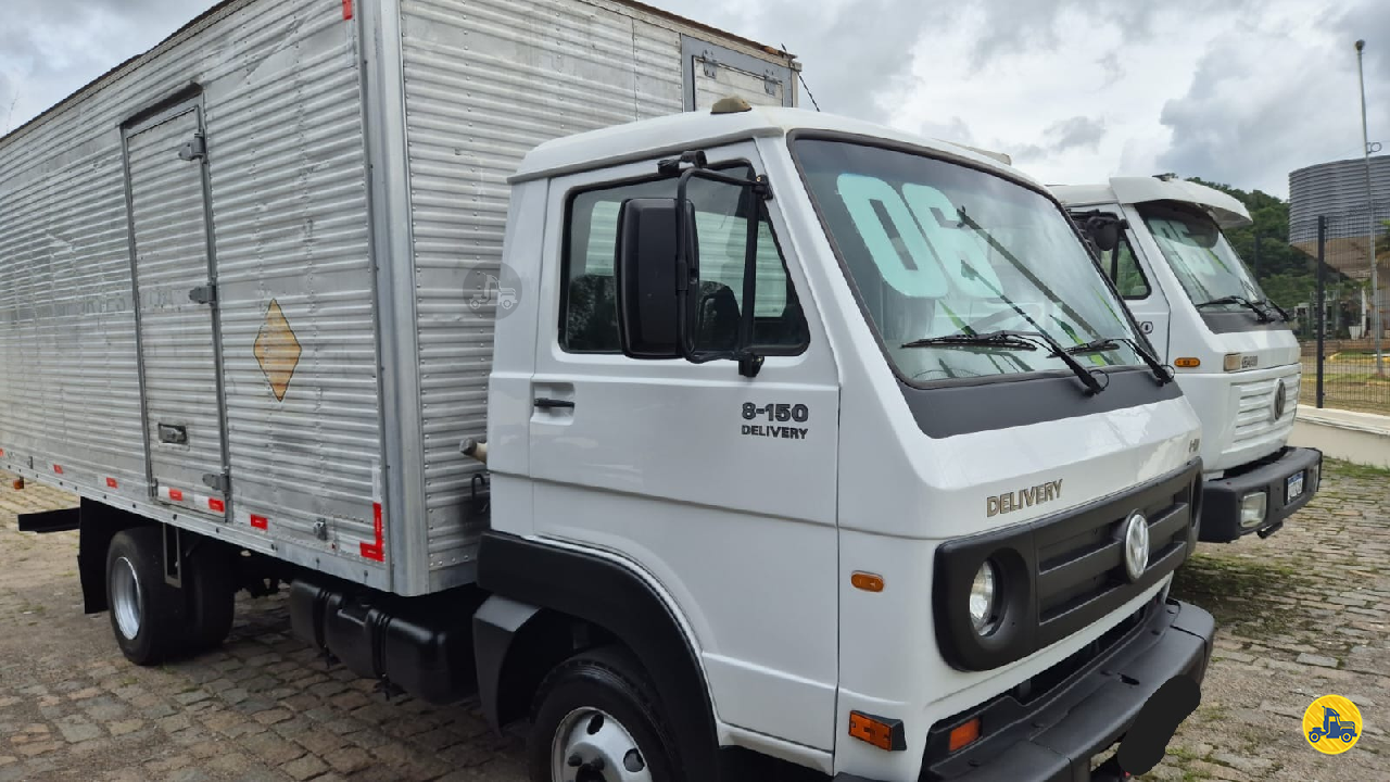 CAMINHAO VOLKSWAGEN VW 8150 Baú Bebidas 3/4 4x2 Nac Caminhões ATIBAIA SÃO PAULO SP