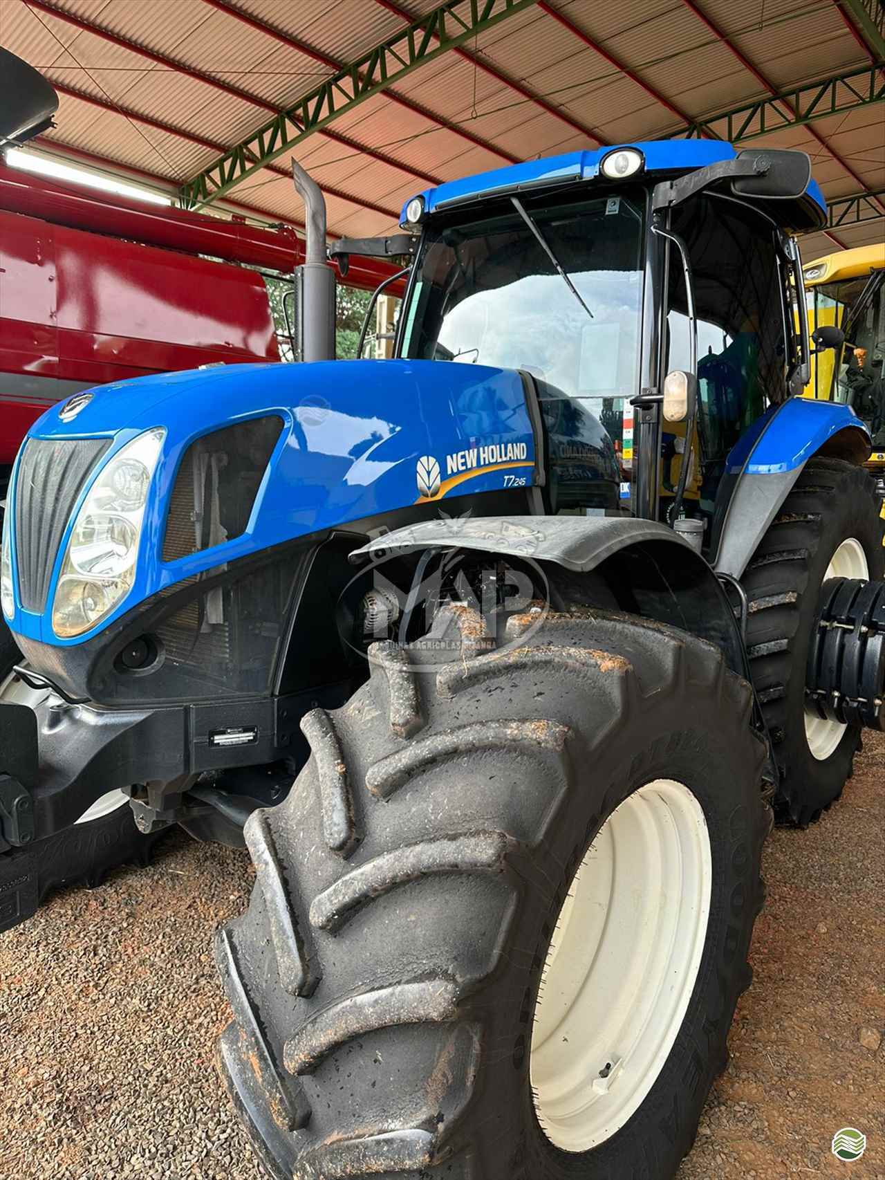 TRATOR NEW HOLLAND NEW T7 245 Tração 4x4 Máquinas Agrícolas Pitanga PITANGA PARANÁ PR