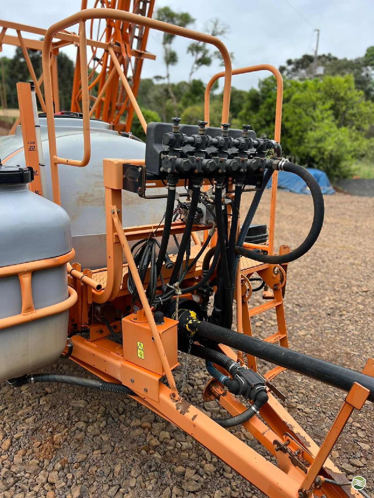 PULVERIZADOR JACTO AD18 Arrasto Máquinas Agrícolas Pitanga PITANGA PARANÁ PR