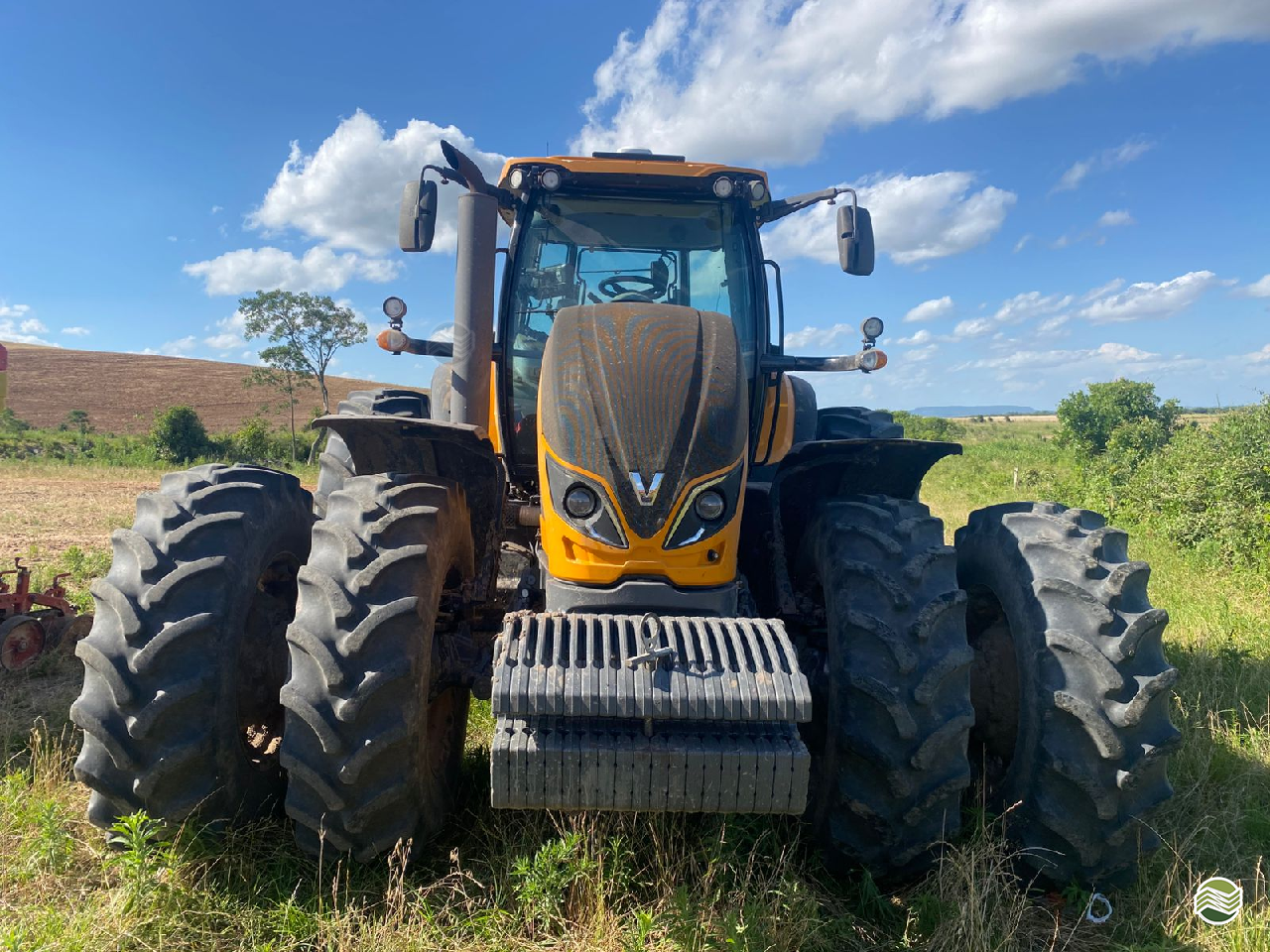 TRATOR VALTRA VALTRA T 250 CVT