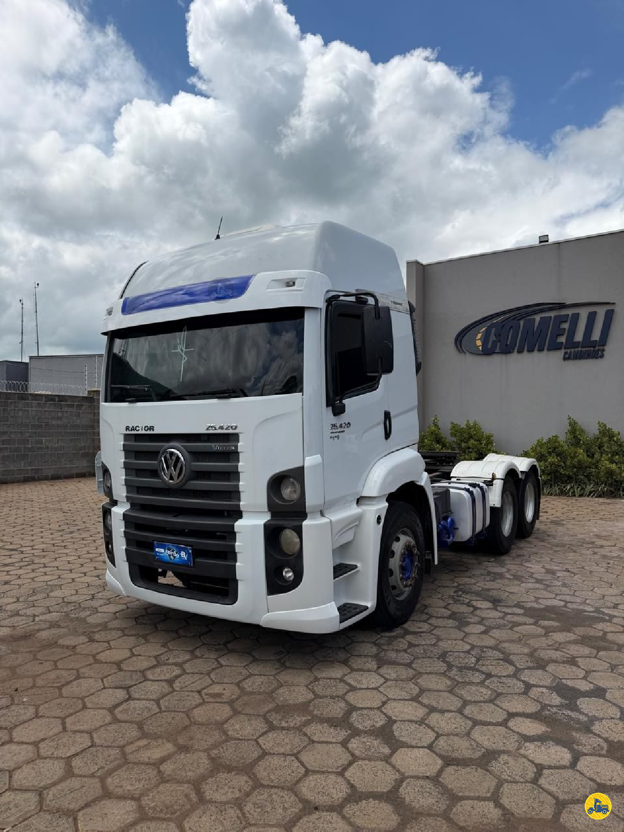 CAMINHAO VOLKSWAGEN VW 25420 Cavalo Mecânico Cavalo 6x2 Comelli Caminhões RIO VERDE GOIAS GO