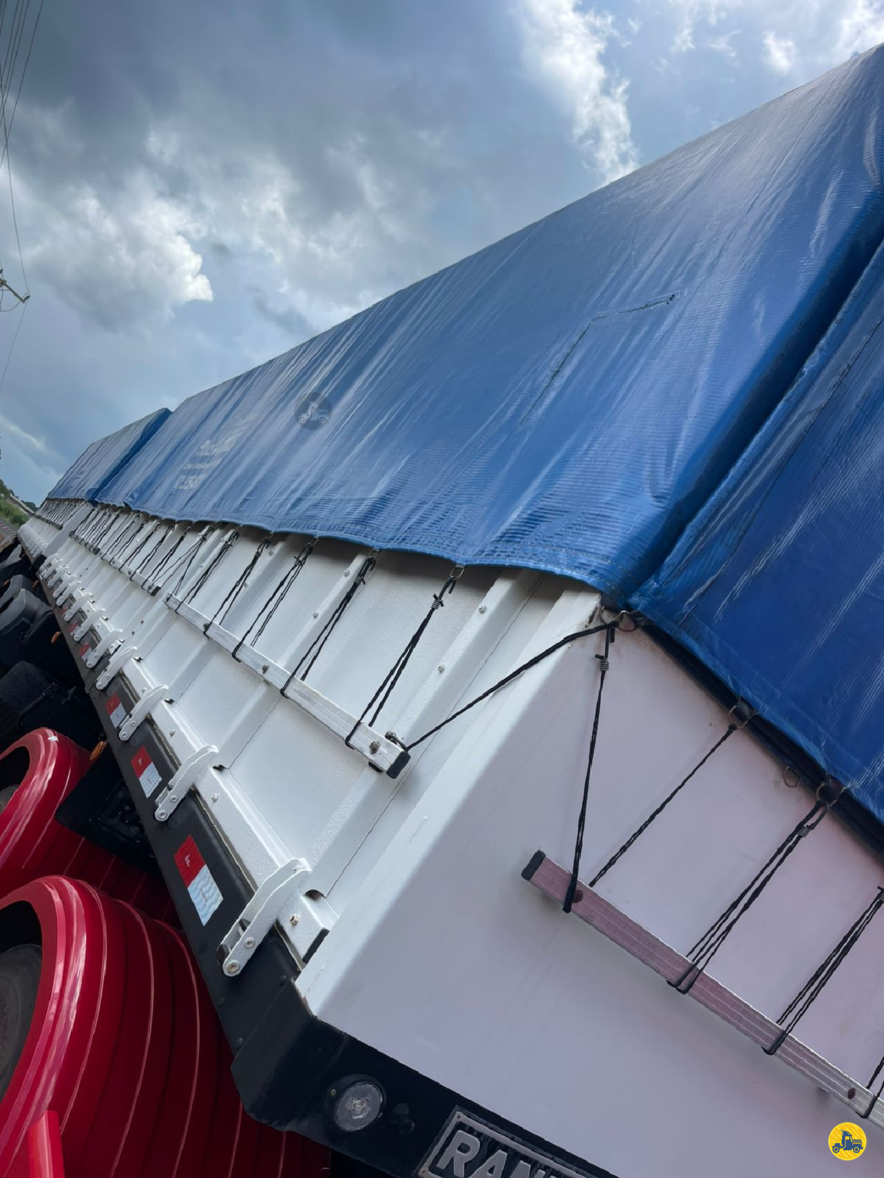 CARRETA BITREM GRANELEIRO Comelli Caminhões RIO VERDE GOIAS GO