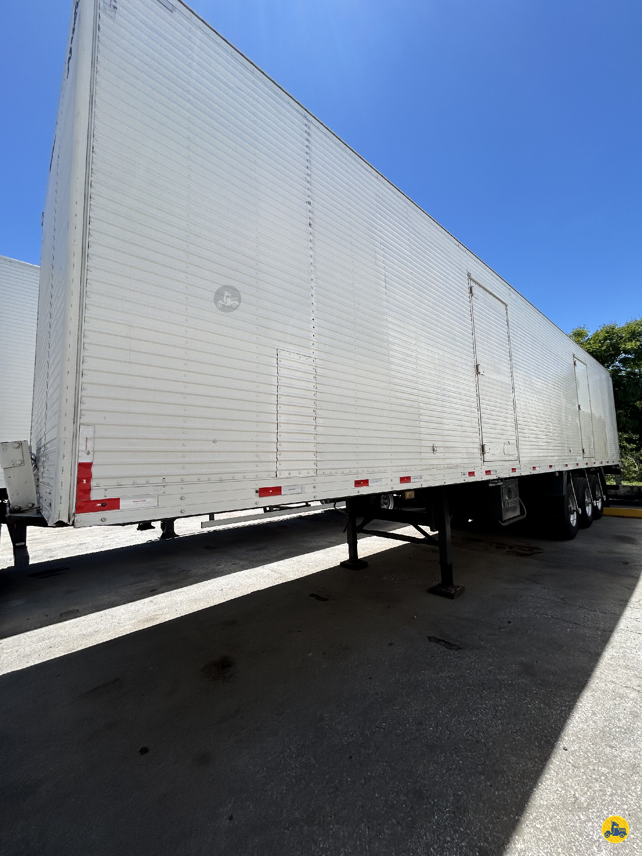 CARRETA SEMI-REBOQUE BAU FURGÃO Expresso Oliveira OLIVEIRA MINAS GERAIS MG