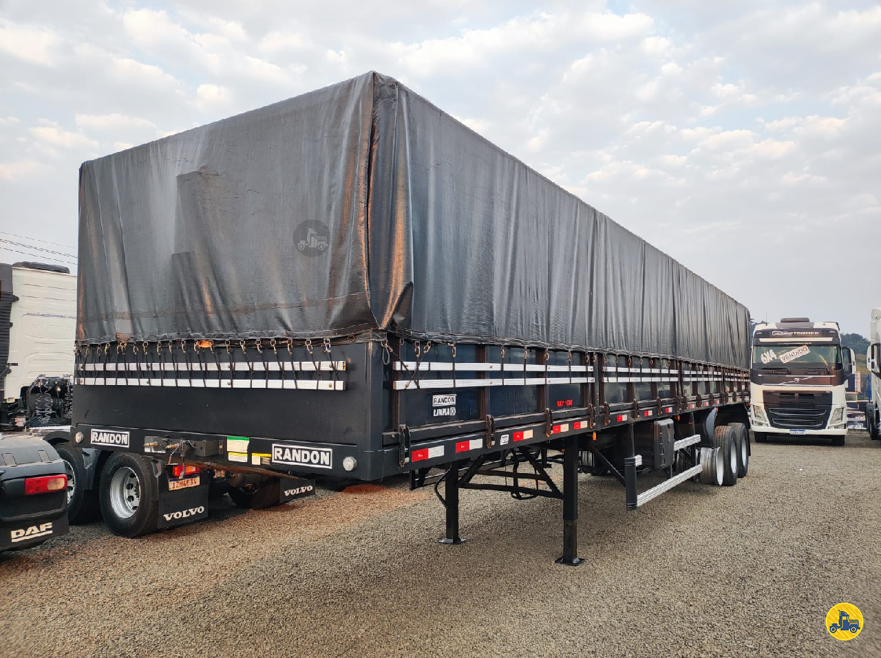 CARRETA SEMI-REBOQUE GRANELEIRO Chapecó Caminhões CORDILHEIRA ALTA SANTA CATARINA SC