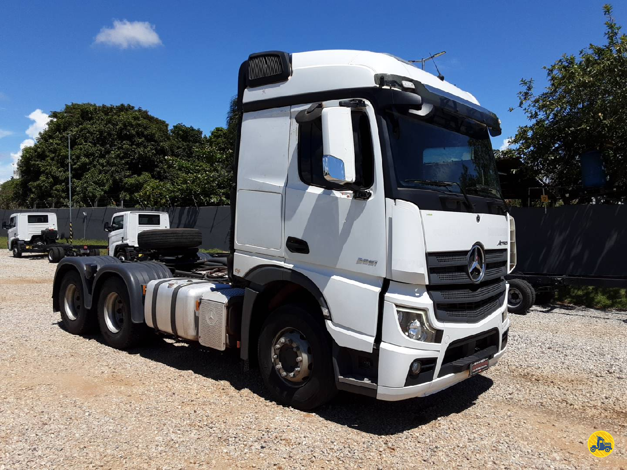 CAMINHAO MERCEDES-BENZ MB 2651 Chassis Cavalo 6x4 Transrio VW - Caçapava CACAPAVA SÃO PAULO SP