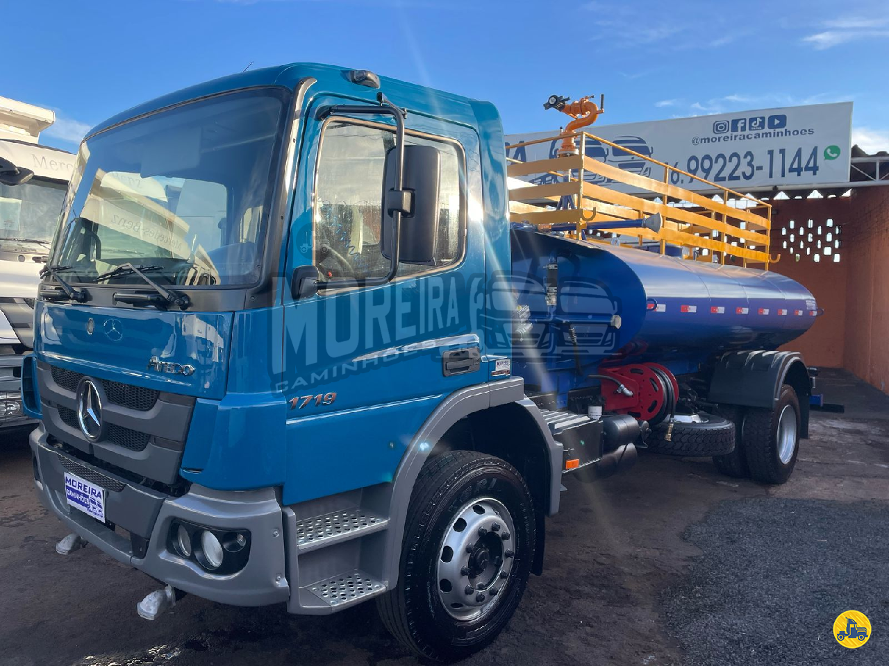 CAMINHAO MERCEDES-BENZ MB 1719 Bombeiro Toco 4x2 Moreira Caminhões CRAVINHOS SÃO PAULO SP