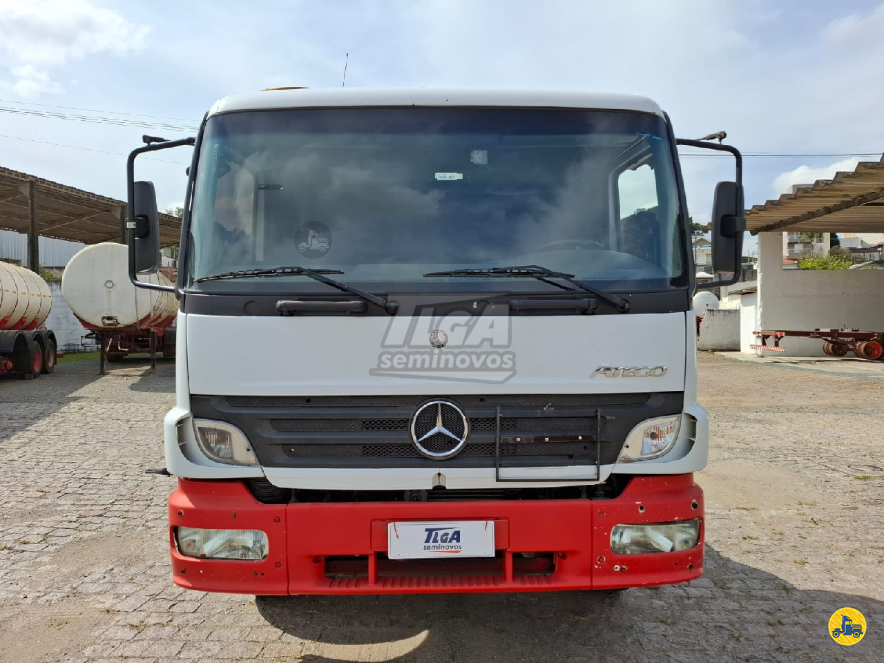 CAMINHAO MERCEDES-BENZ MB 1718 Chassis Cavalo 4x2 TLGA Seminovos QUATRO BARRAS PARANÁ PR
