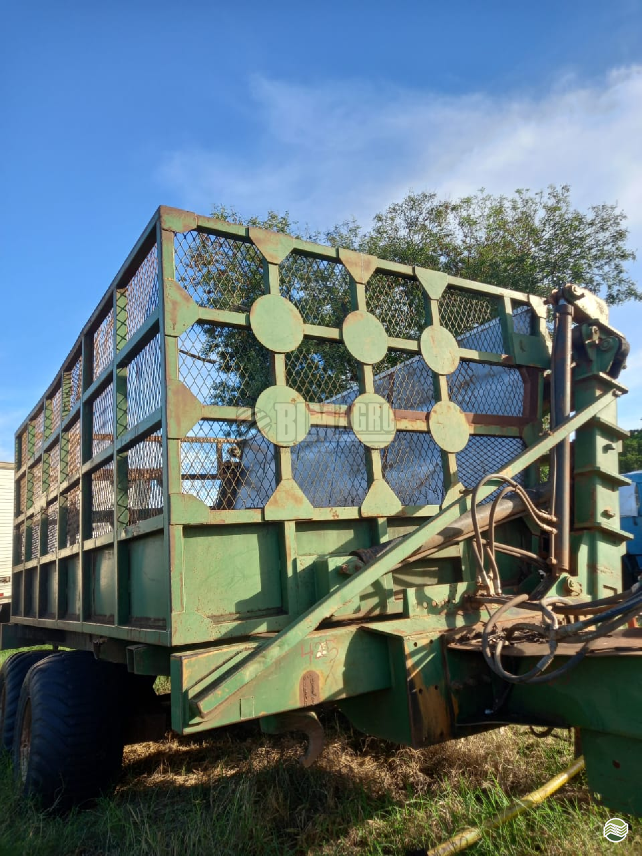 IMPLEMENTOS AGRICOLAS TRANSBORDO TRANSBORDO DE CANA BLM Agro PINDORAMA SÃO PAULO SP