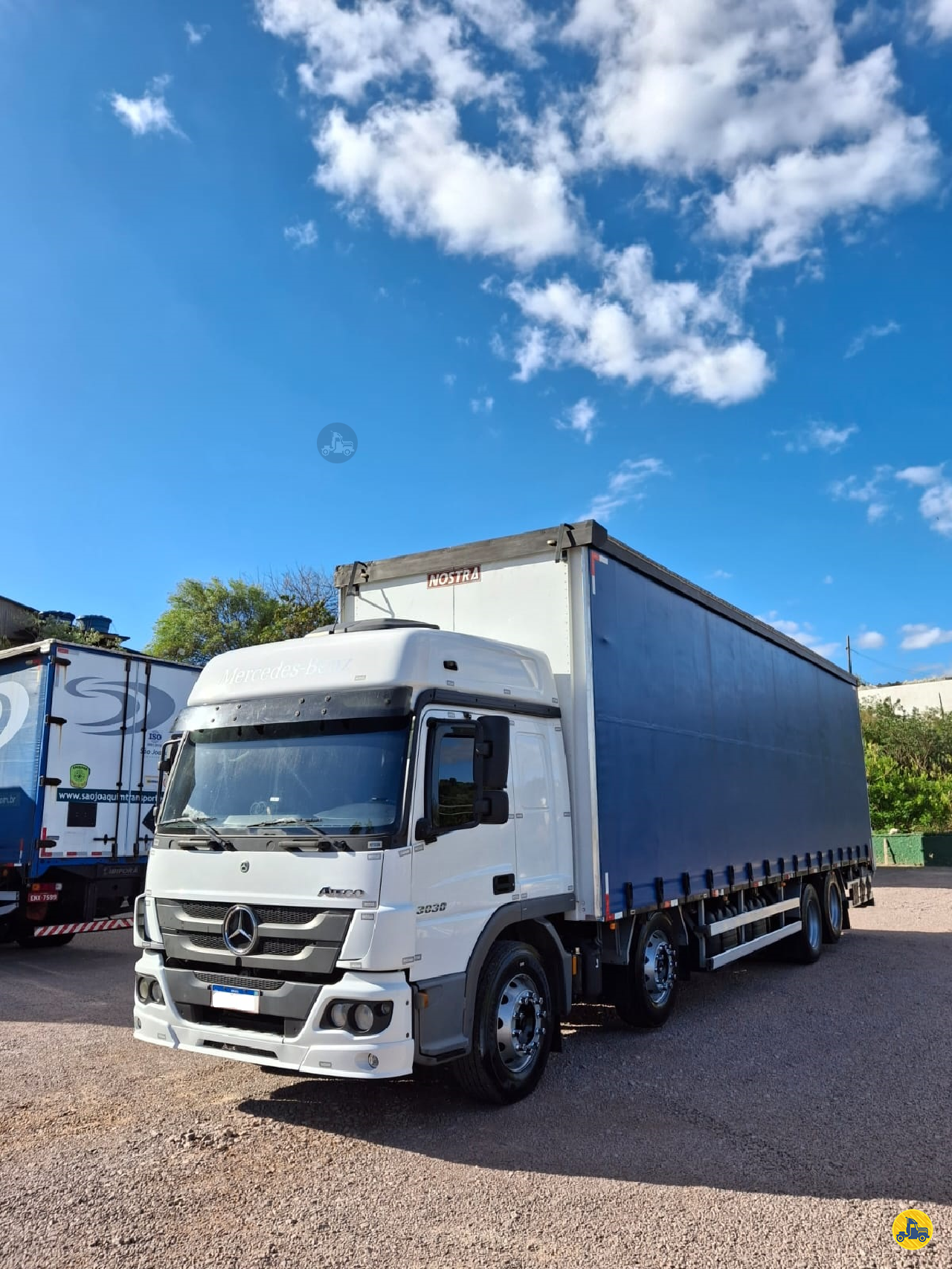 CAMINHAO MERCEDES-BENZ MB 3030 Baú Sider BiTruck 8x2 São Joaquim Transportes VINHEDO SÃO PAULO SP