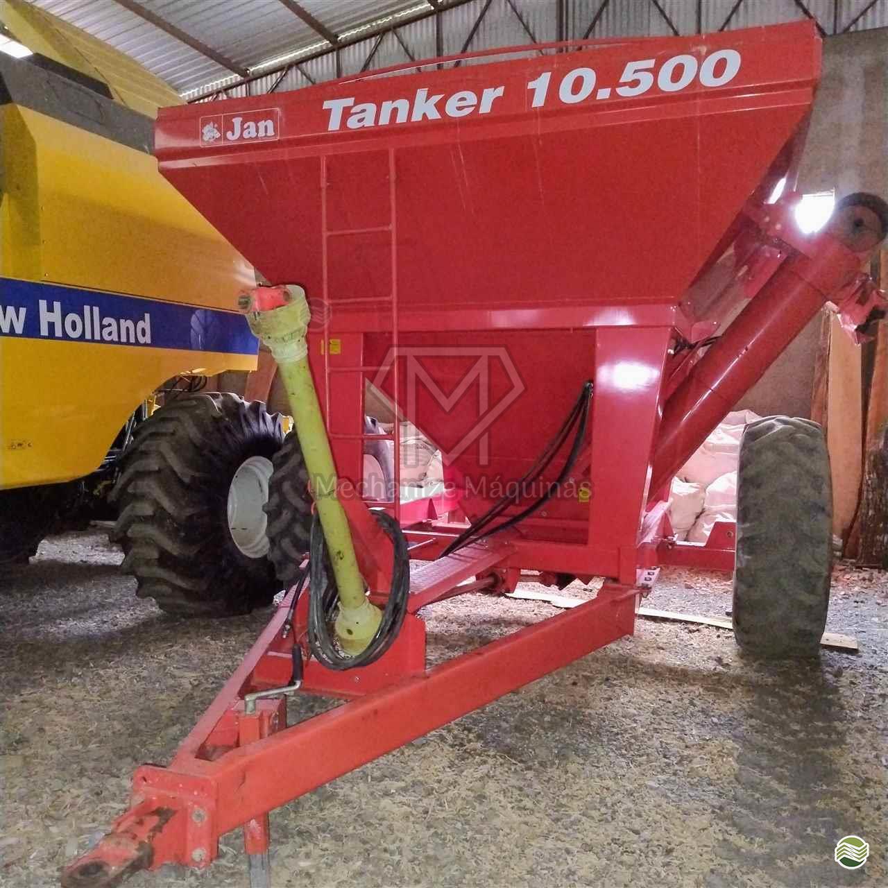 IMPLEMENTOS AGRICOLAS CARRETA BAZUKA GRANELEIRA 10500 Mechanize Máquinas CURITIBA PARANÁ PR
