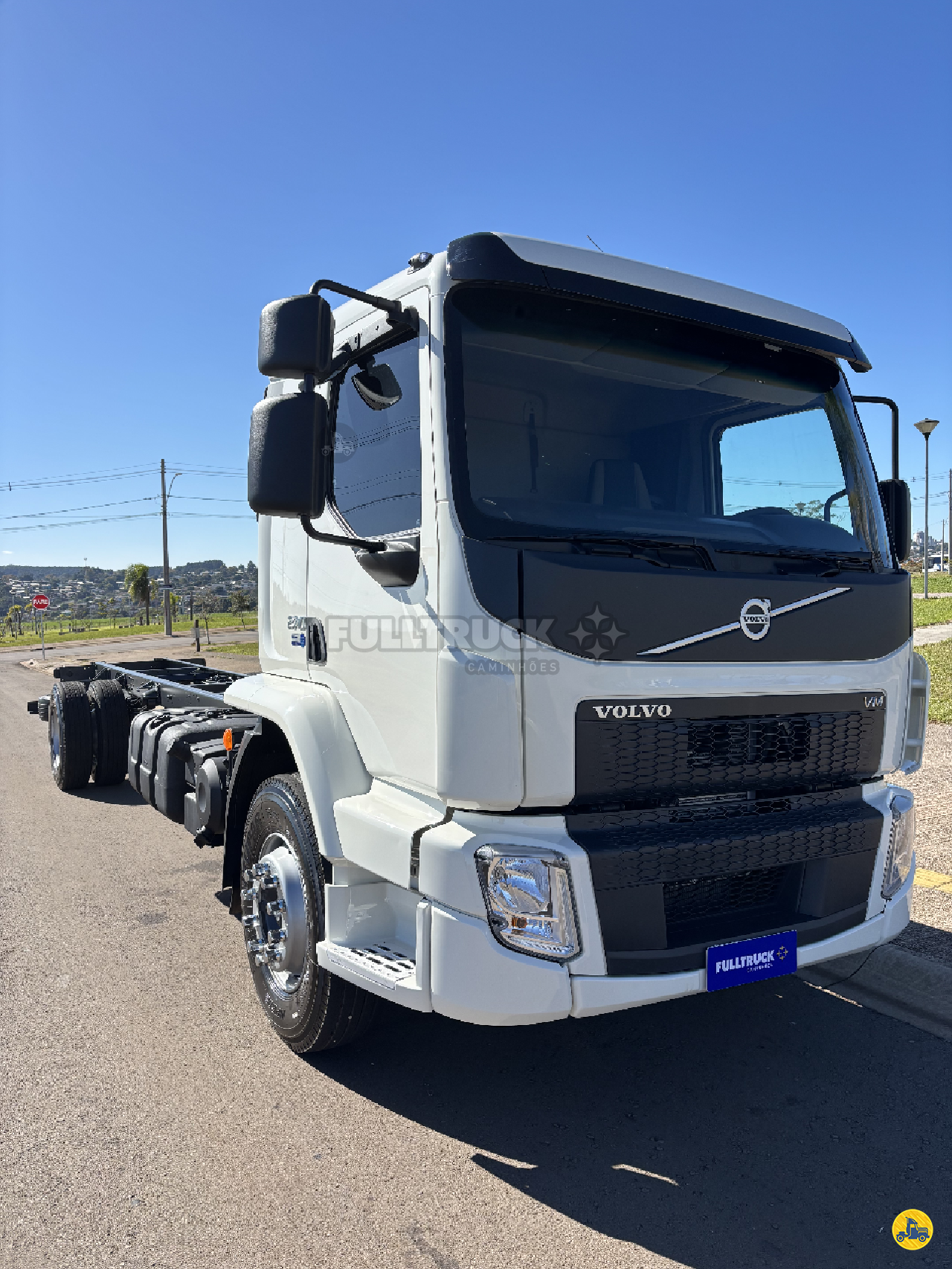 CAMINHAO VOLVO VOLVO VM 270 Chassis Toco 4x2 FullTruck Caminhões PASSO FUNDO RIO GRANDE DO SUL RS