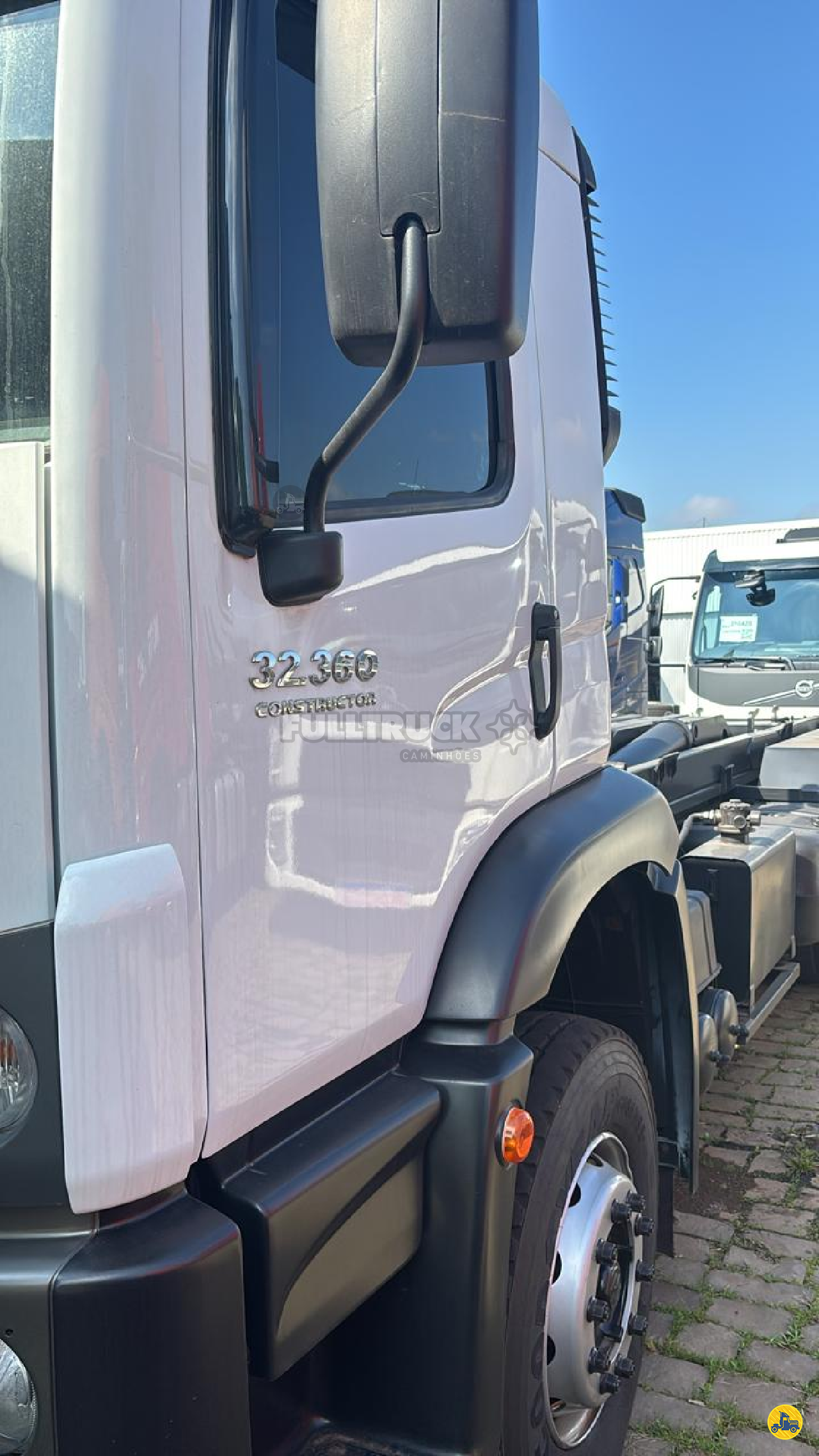 CAMINHAO VOLKSWAGEN VW 32360 Roll ON OFF Truck 6x4 FullTruck Caminhões PASSO FUNDO RIO GRANDE DO SUL RS