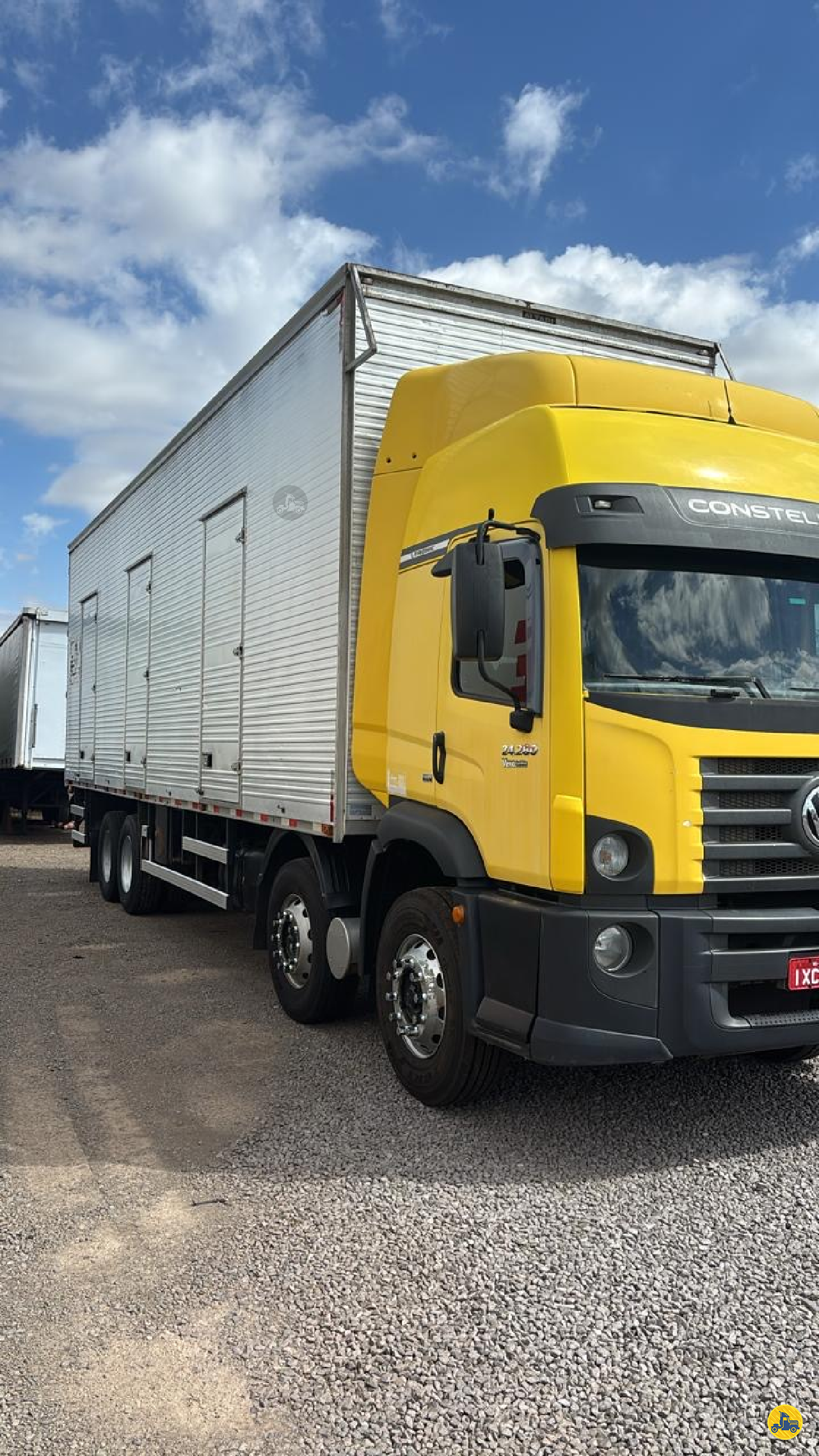CAMINHAO VOLKSWAGEN VW 24280 Baú Furgão BiTruck 8x2 FullTruck Caminhões PASSO FUNDO RIO GRANDE DO SUL RS