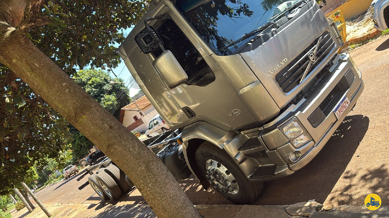 CAMINHAO VOLVO VOLVO VM 260 Chassis Truck 6x2 FullTruck Caminhões PASSO FUNDO RIO GRANDE DO SUL RS