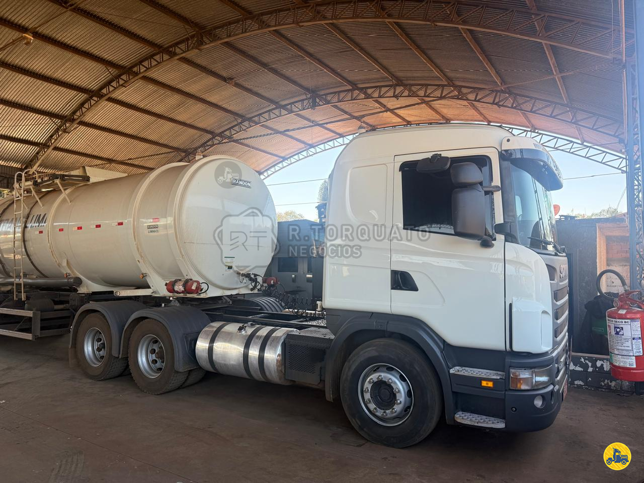 CAMINHAO SCANIA SCANIA G420 Cavalo Mecânico Cavalo 6x4 R.Torquato Negócios São José do Rio Preto SÃO PAULO SP