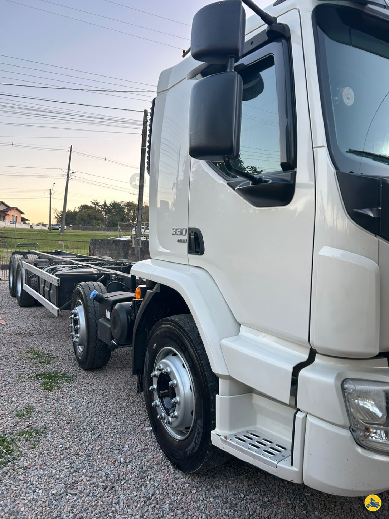 CAMINHAO VOLVO VOLVO VM 330 Silo BiTruck 8x2 Trans Barcelona LAPA PARANÁ PR
