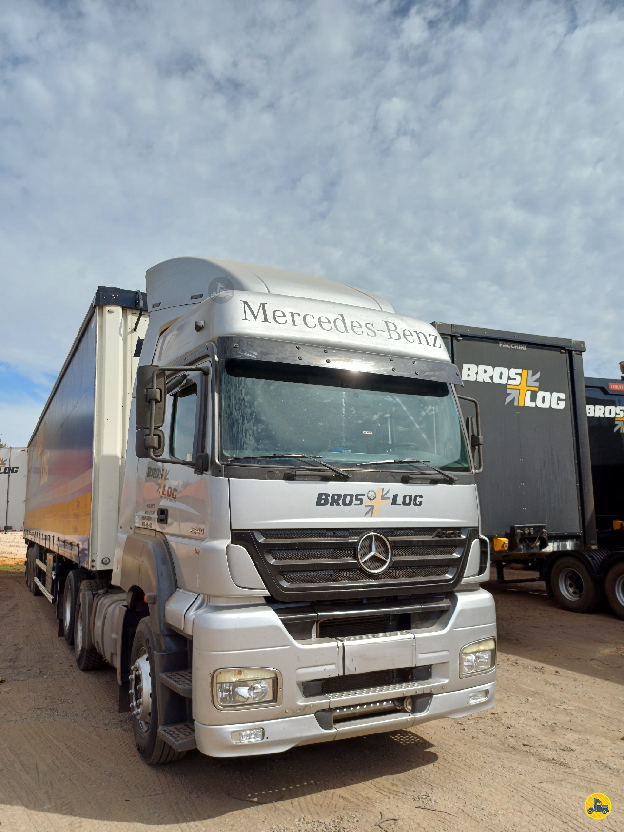 CAMINHAO MERCEDES-BENZ MB 2544 Cavalo Mecânico Cavalo 6x2 Bros Logistica GUARULHOS SÃO PAULO SP