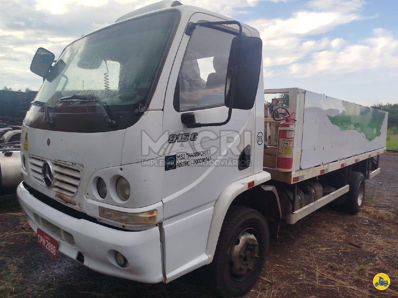 CAMINHAO MERCEDES-BENZ MB 915 Gaiola de Gás Toco 4x2 Macri Implementos Rodoviários - Librelato OURINHOS SÃO PAULO SP