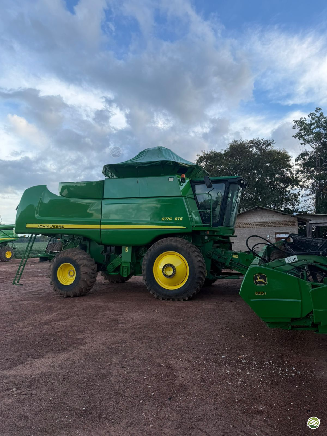 COLHEITADEIRA JOHN DEERE JOHN DEERE 9770 STS