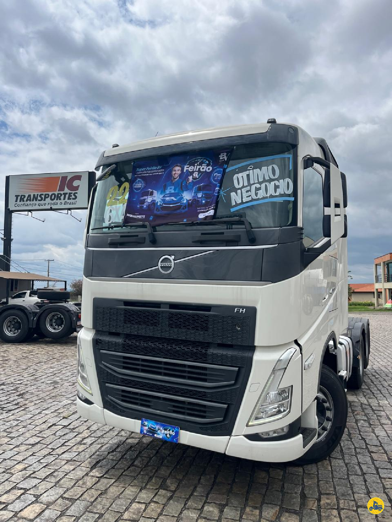 CAMINHAO VOLVO VOLVO FH 540 Cavalo Mecânico Cavalo 6x4 IC Seminovos SUMARE SÃO PAULO SP