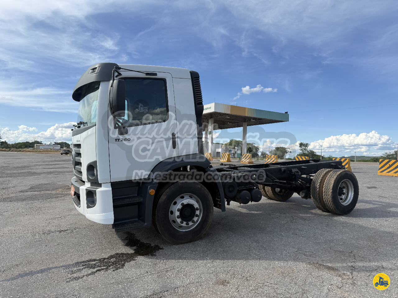 CAMINHAO VOLKSWAGEN VW 17260 Chassis 3/4 4x2 Rainha dos Caminhões HIDROLANDIA GOIAS GO
