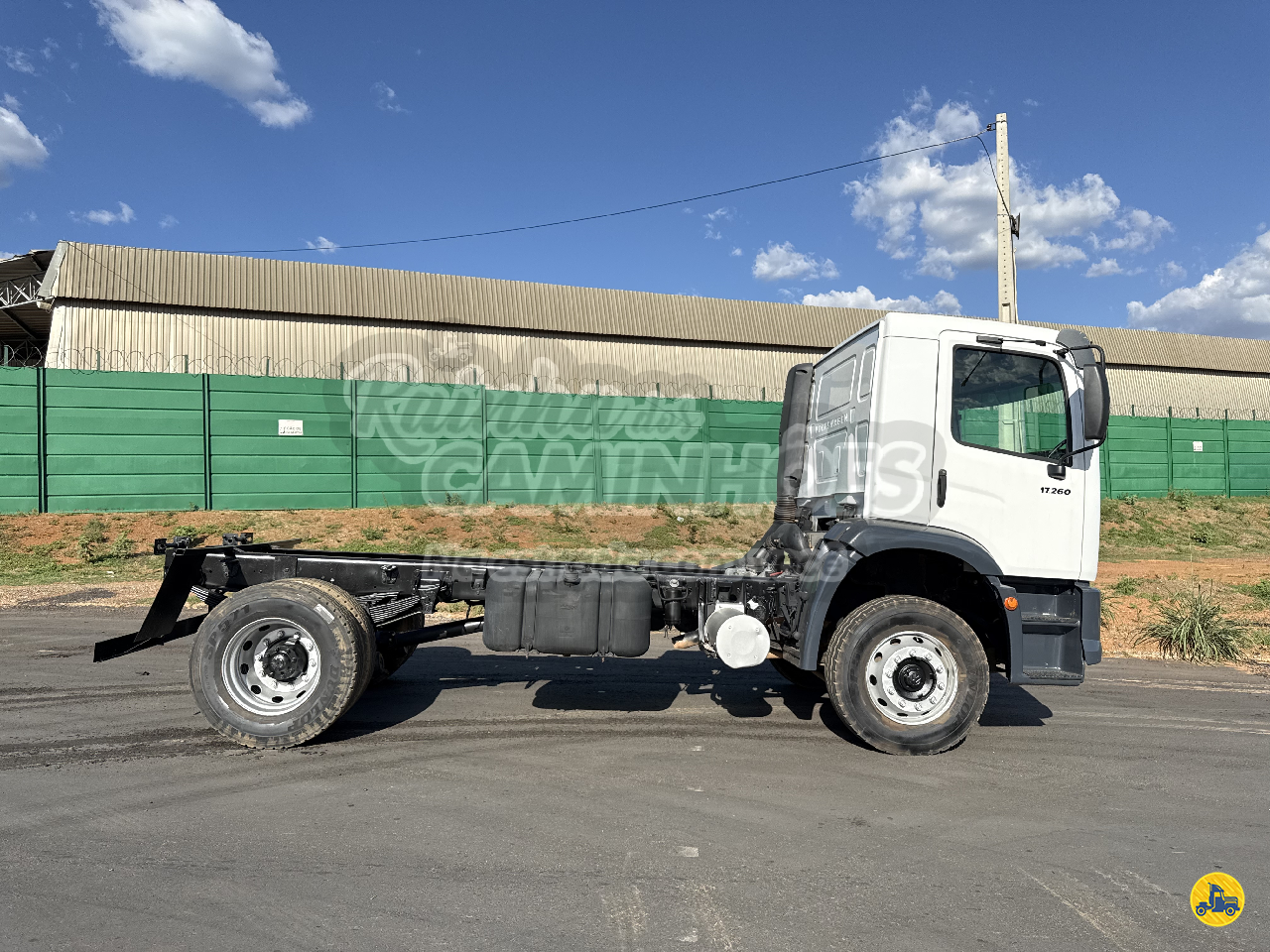CAMINHAO VOLKSWAGEN VW 17260 Chassis 3/4 4x2 Rainha dos Caminhões HIDROLANDIA GOIAS GO