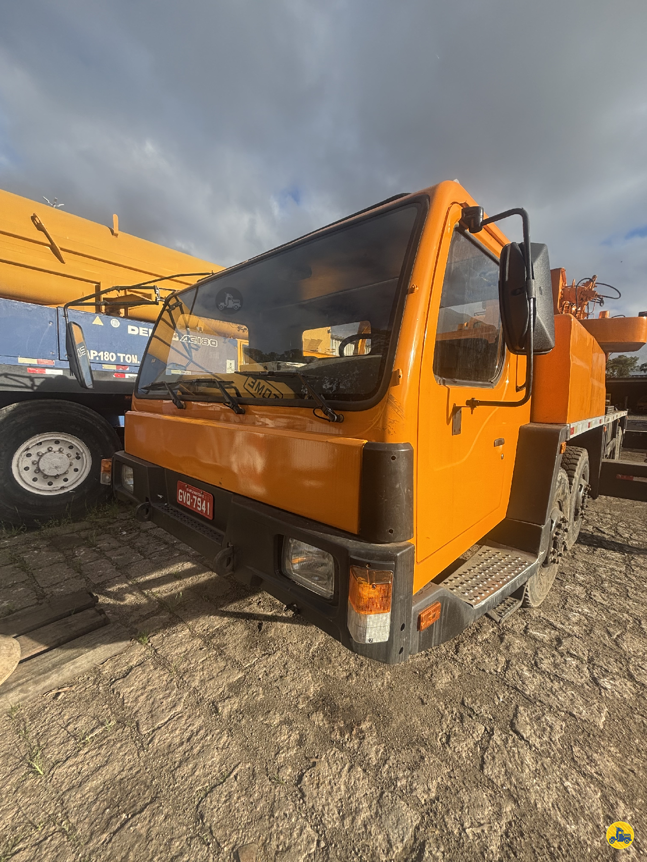 GUINDASTE XCMG XCMG QY60 WTC Locações SAO BERNARDO DO CAMPO SÃO PAULO SP