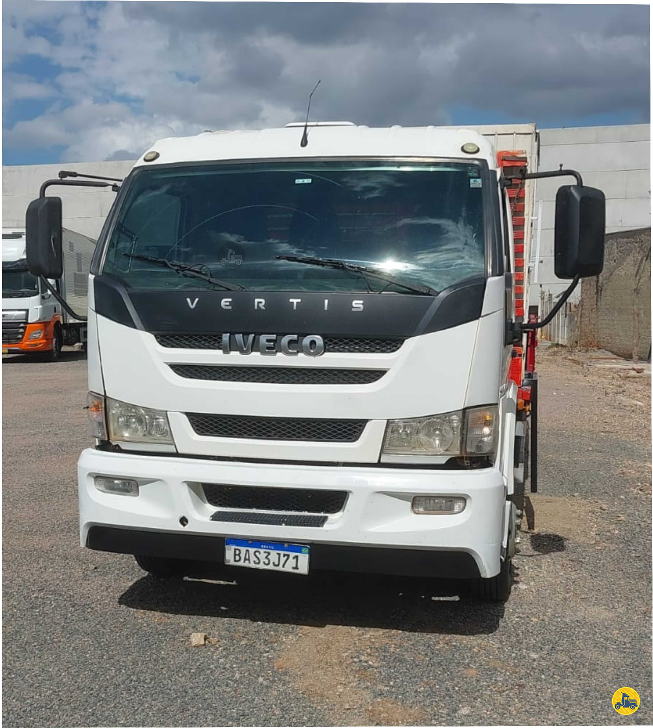 CAMINHAO IVECO VERTIS HD 90V18 Carroceria Cabine Suplementar 3/4 4x2 Liska Veículos FAZENDA RIO GRANDE PARANÁ PR