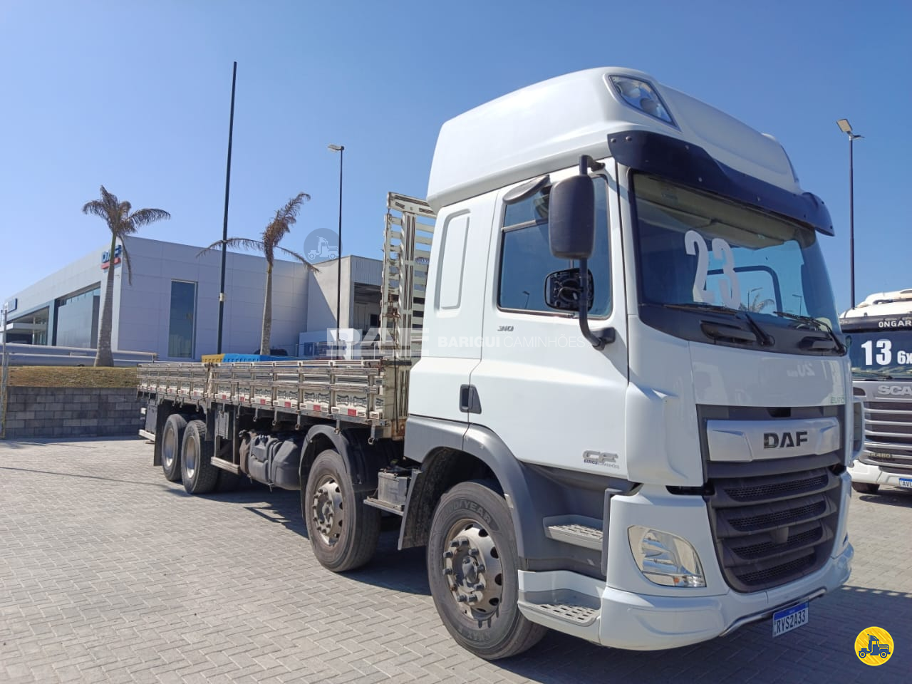 CAMINHAO DAF DAF CF FAC 310 Carga Seca BiTruck 8x2 DAF Barigui SJP SAO JOSE DOS PINHAIS PARANÁ PR