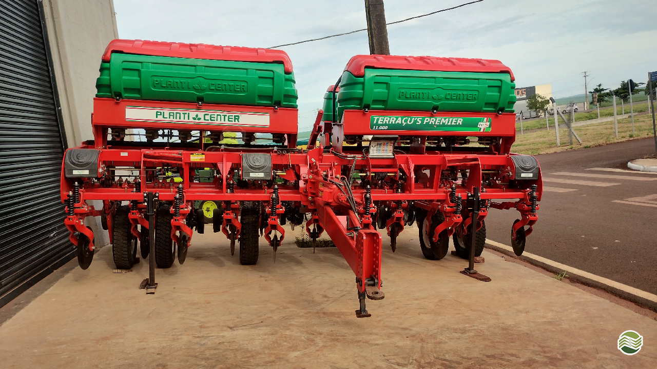 PLANTADEIRA PLANTI CENTER TERRACU´S 11000 CLM Máquinas Agrícolas FLORESTA PARANÁ PR