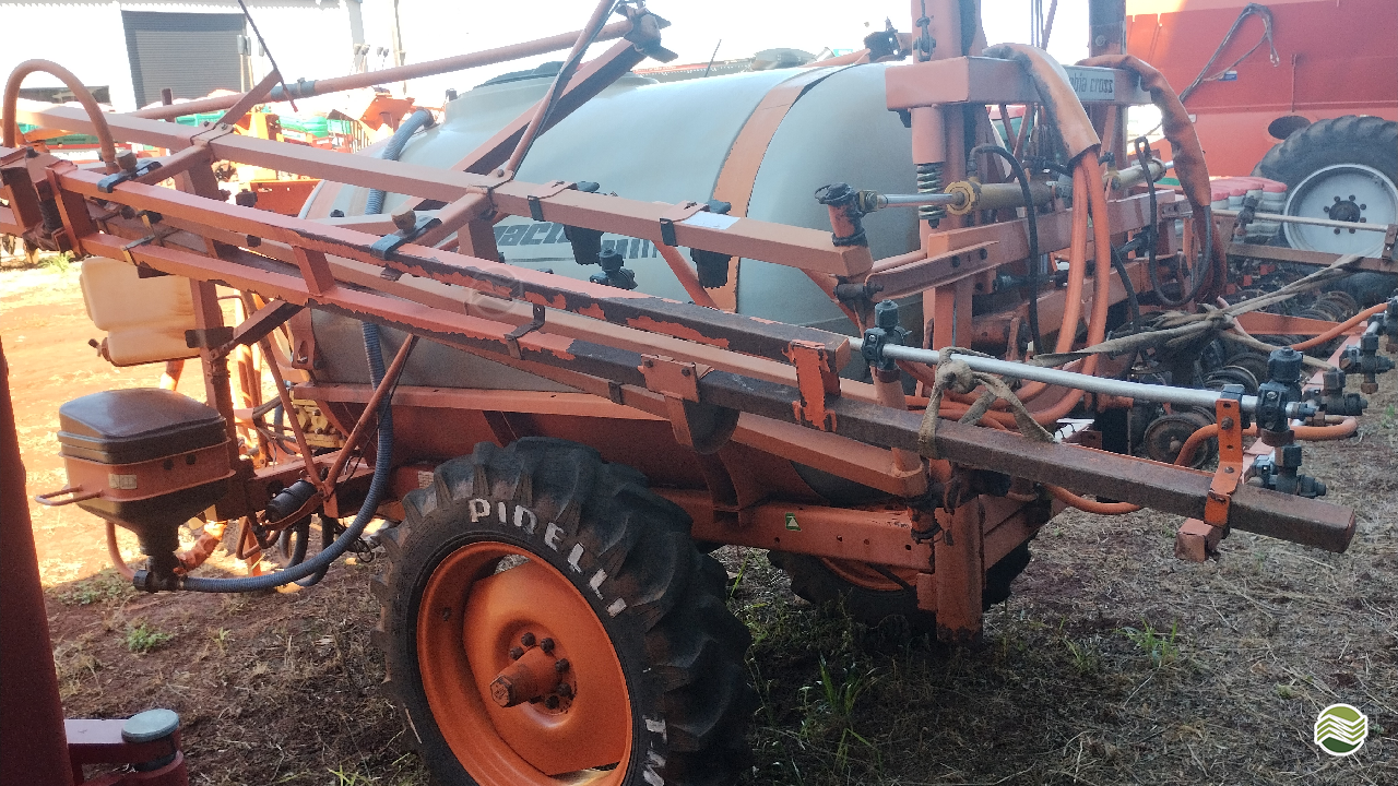 PULVERIZADOR JACTO COLUMBIA CROSS Arrasto CLM Máquinas Agrícolas FLORESTA PARANÁ PR