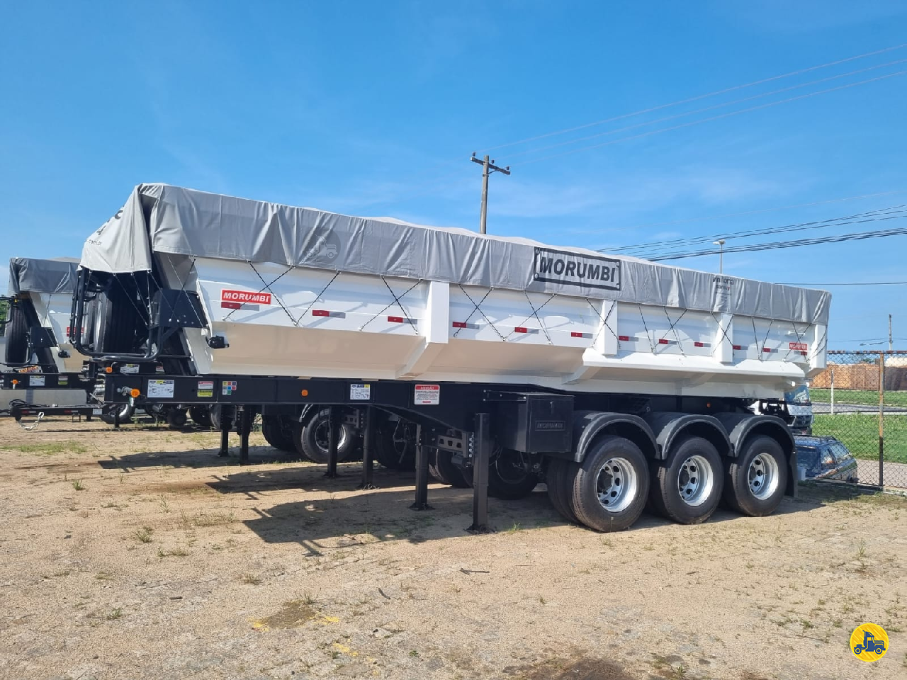 CARRETA SEMI-REBOQUE BASCULANTE Primos Implementos - Morumbi GOIANIA GOIAS GO