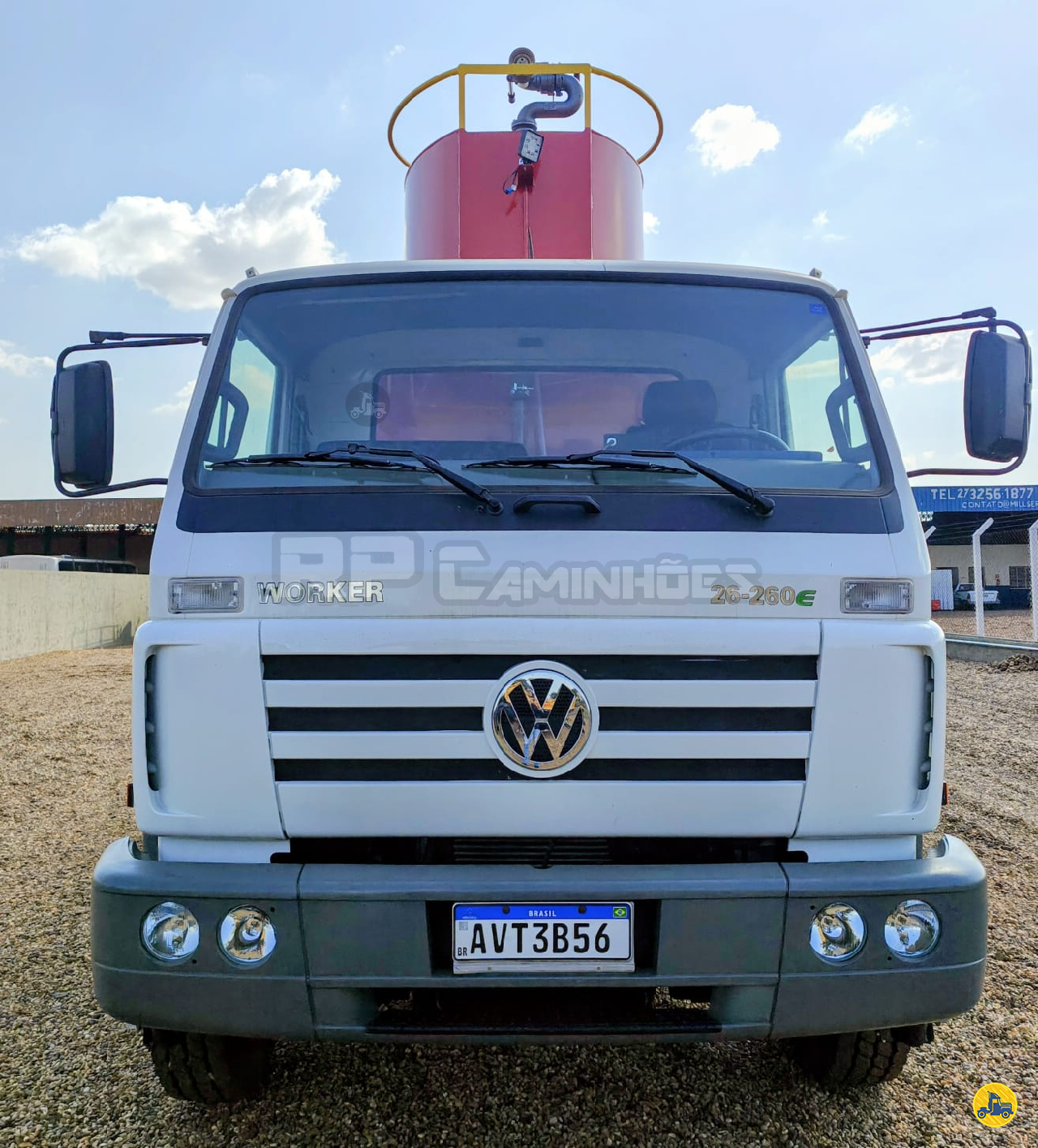 CAMINHAO VOLKSWAGEN VW 26260 Tanque Pipa Truck 6x4 RP Comércio de Caminhões MACATUBA SÃO PAULO SP