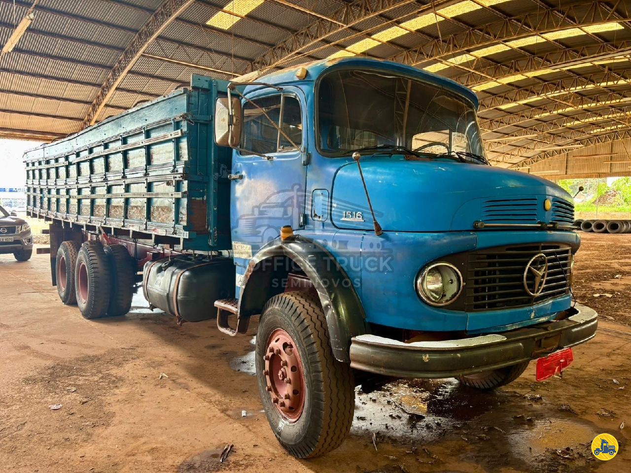 CAMINHAO MERCEDES-BENZ MB 1516 Graneleiro Truck 6x2 Office Truck ARAPONGAS PARANÁ PR