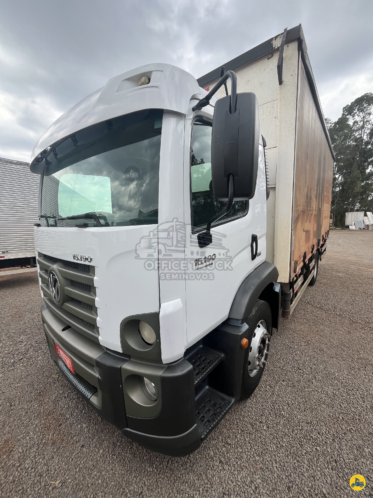 CAMINHAO VOLKSWAGEN VW 15190 Baú Sider Toco 4x2 Office Truck ARAPONGAS PARANÁ PR