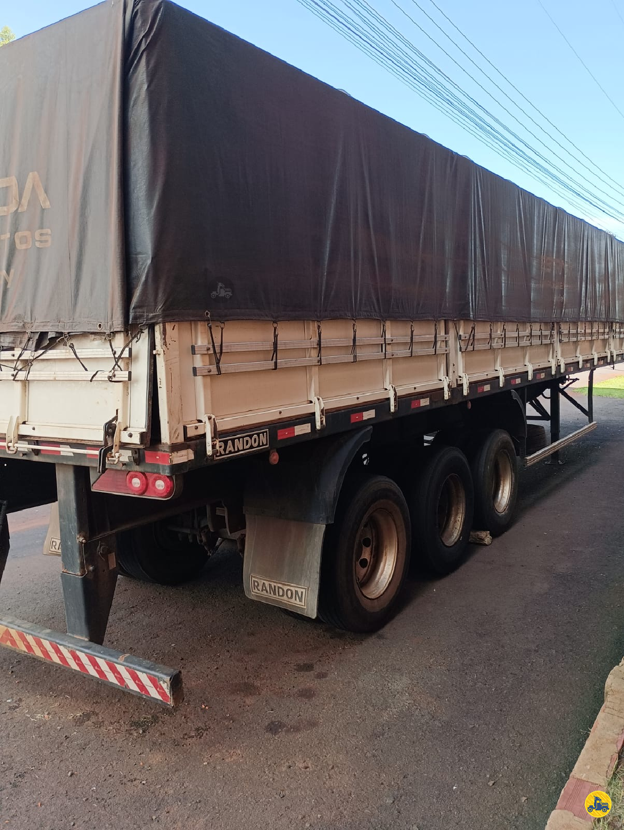 CARRETA SEMI-REBOQUE GRANELEIRO Pátio 43 ARAPONGAS PARANÁ PR