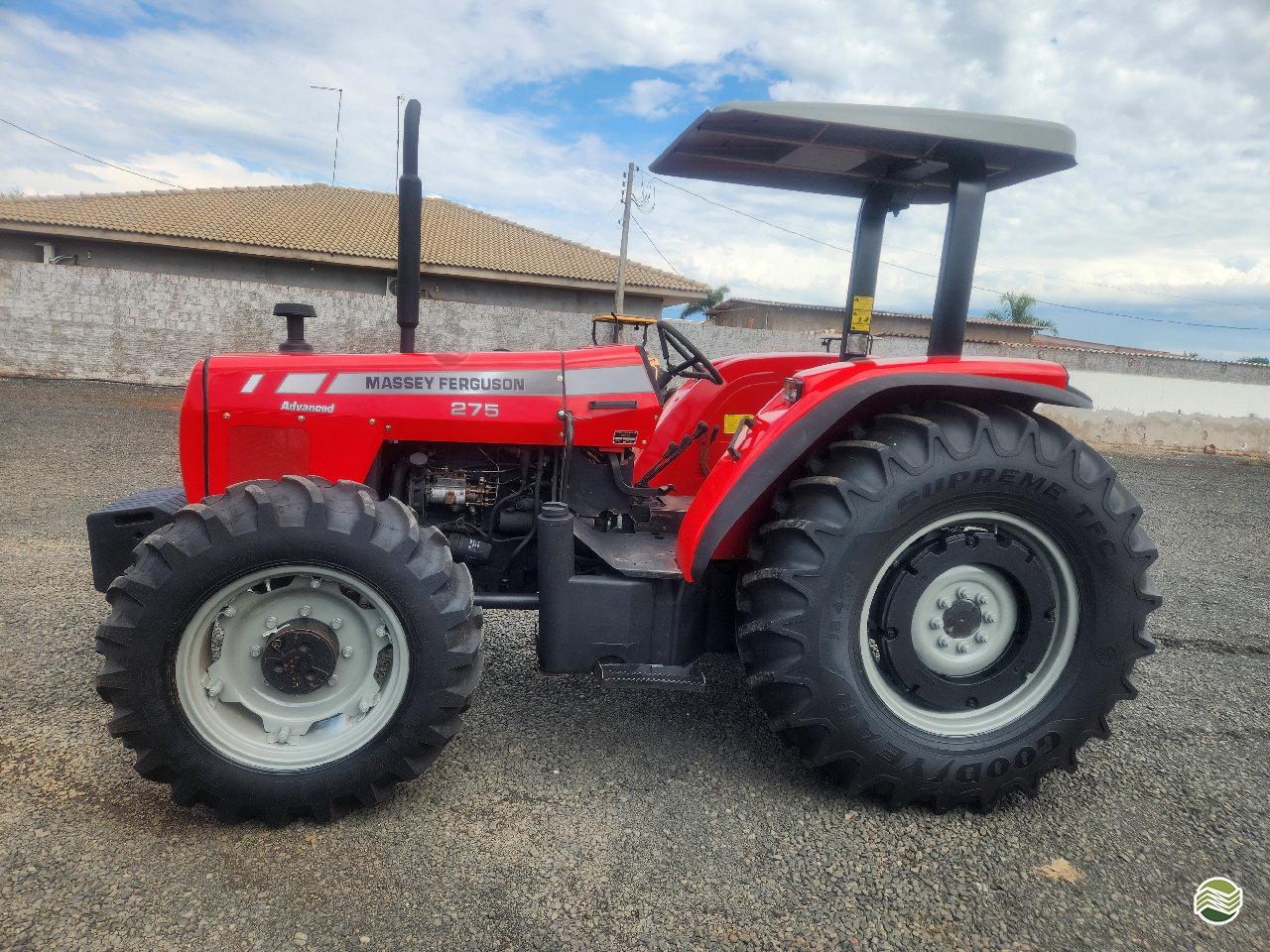TRATOR MASSEY FERGUSON MF 275 Tração 4x4 Noroeste Tratores VOTUPORANGA SÃO PAULO SP