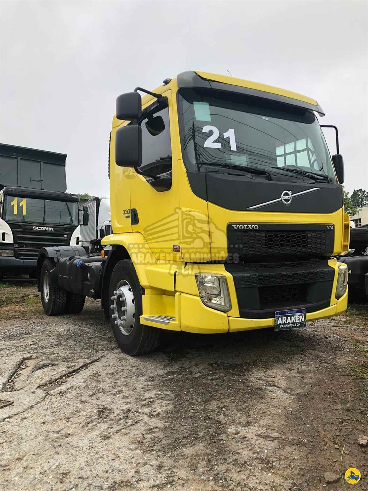 CAMINHAO VOLVO VOLVO VM 330 Cavalo Mecânico Cavalo 4x2 Araken Caminhões e Cia CAJAMAR SÃO PAULO SP