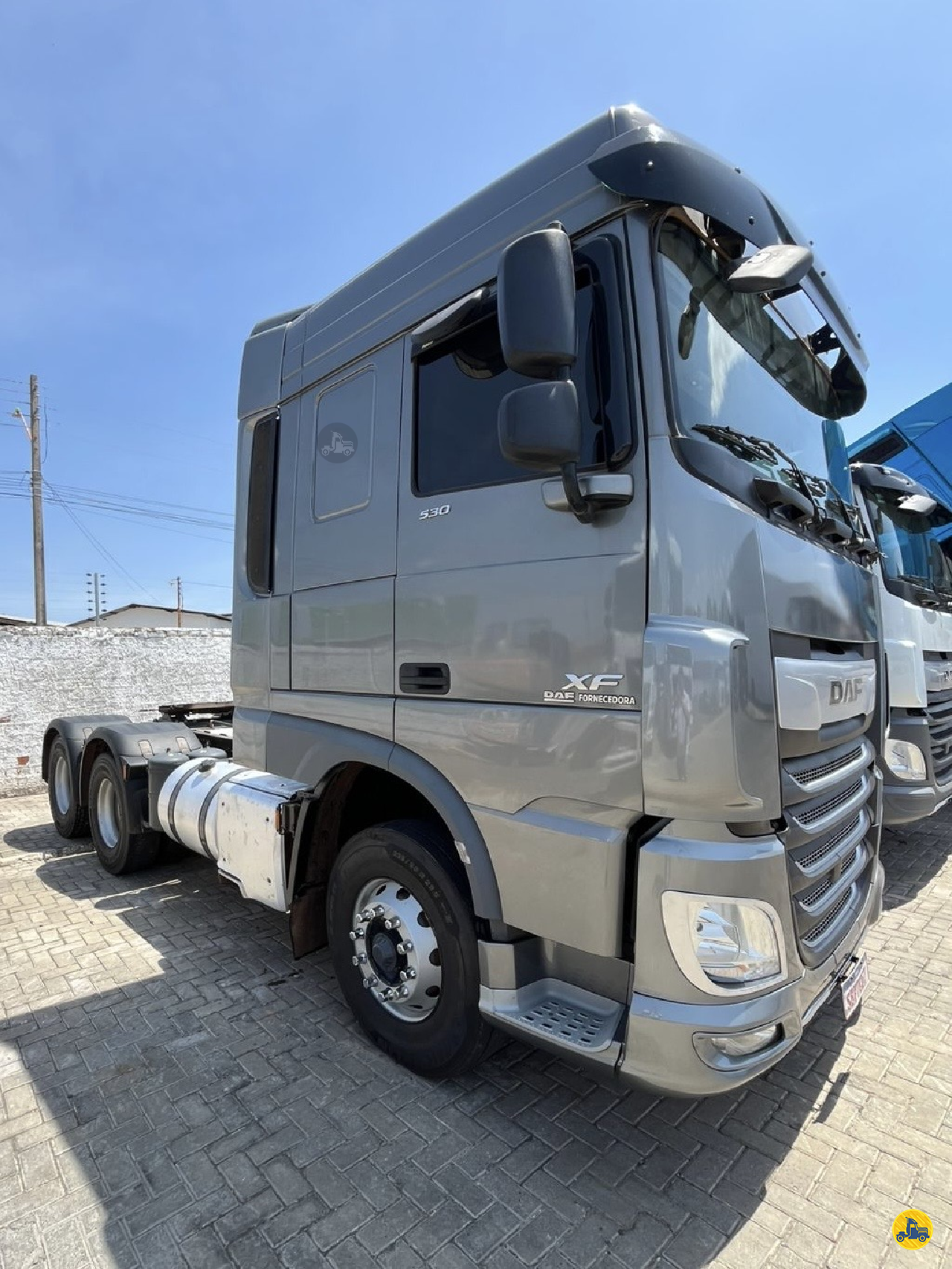 CAMINHAO DAF DAF XF FTT 530 Cavalo Mecânico Cavalo 6x4 DAF Fornecedora Seminovos ITAITINGA CEARÁ CE