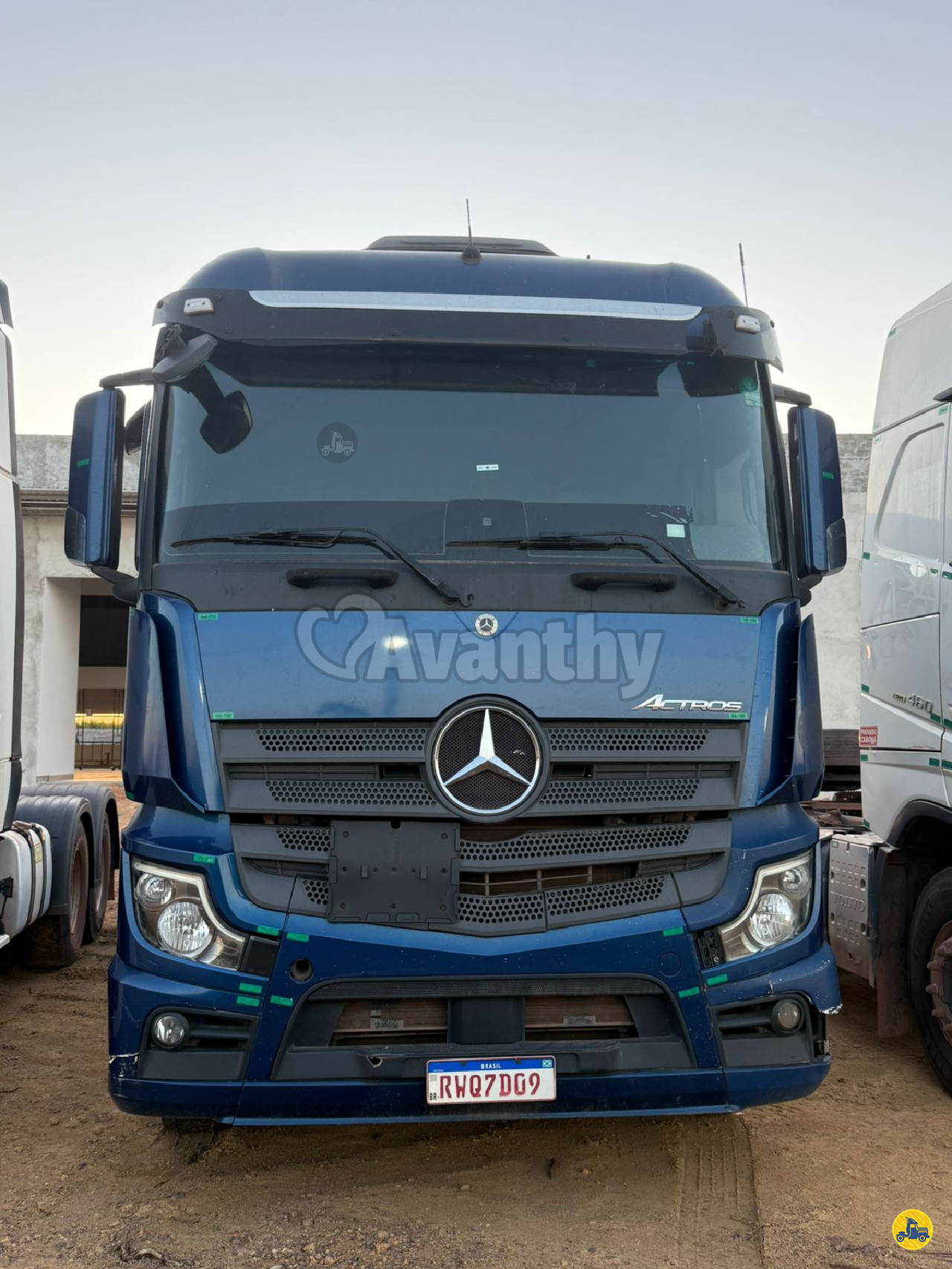 CAMINHAO MERCEDES-BENZ MB 2548 Cavalo Mecânico Cavalo 6x2 Avanthy Caminhões - DAF BENEVIDES PARÁ PA