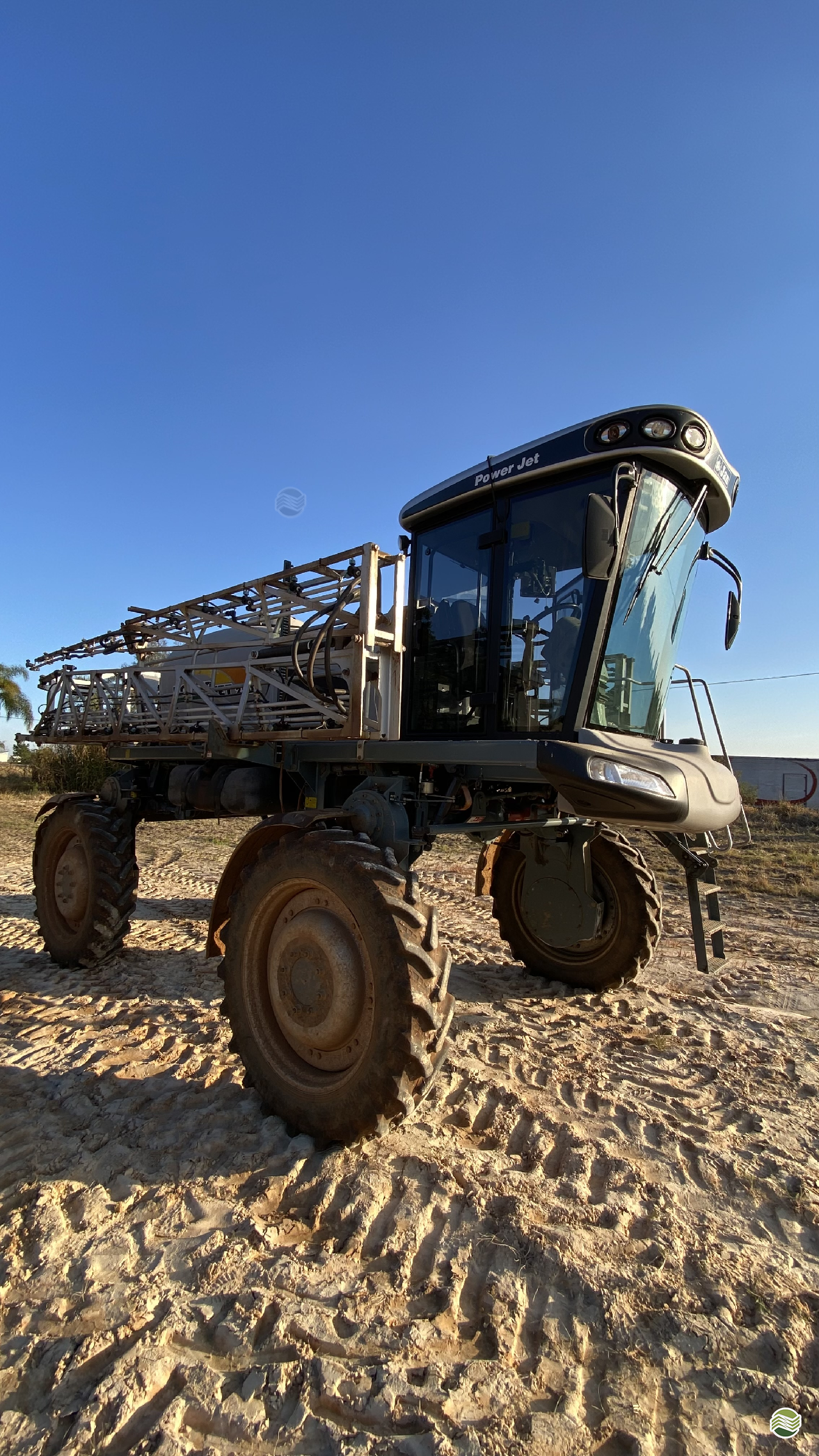 PULVERIZADOR JAN POWER JET 2500 Tração 4x4 Rafael Souza - Tudo Para Fazendas PONTA GROSSA PARANÁ PR