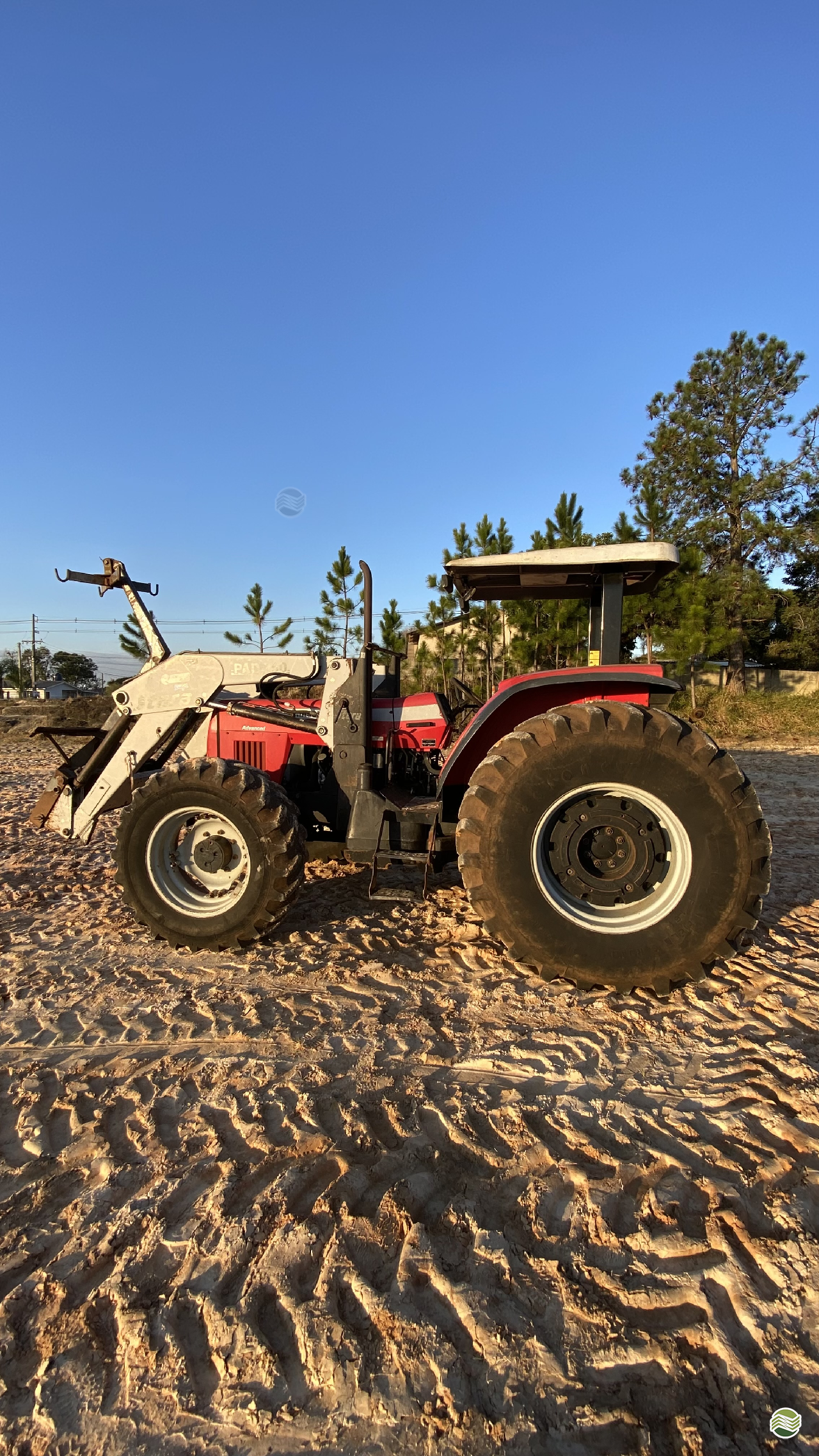 TRATOR MASSEY FERGUSON MF 292 Tração 4x4 Rafael Souza - Tudo Para Fazendas PONTA GROSSA PARANÁ PR