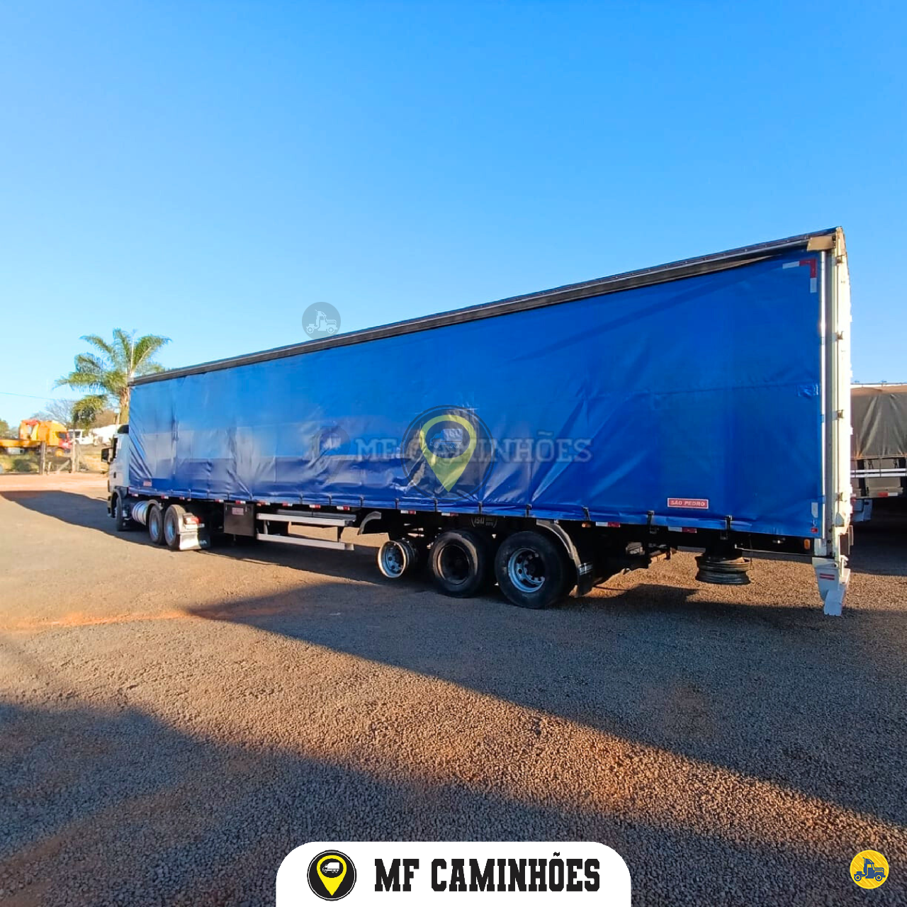 CARRETA SEMI-REBOQUE BAU SIDER Reta MF Caminhões UBERLANDIA MINAS GERAIS MG