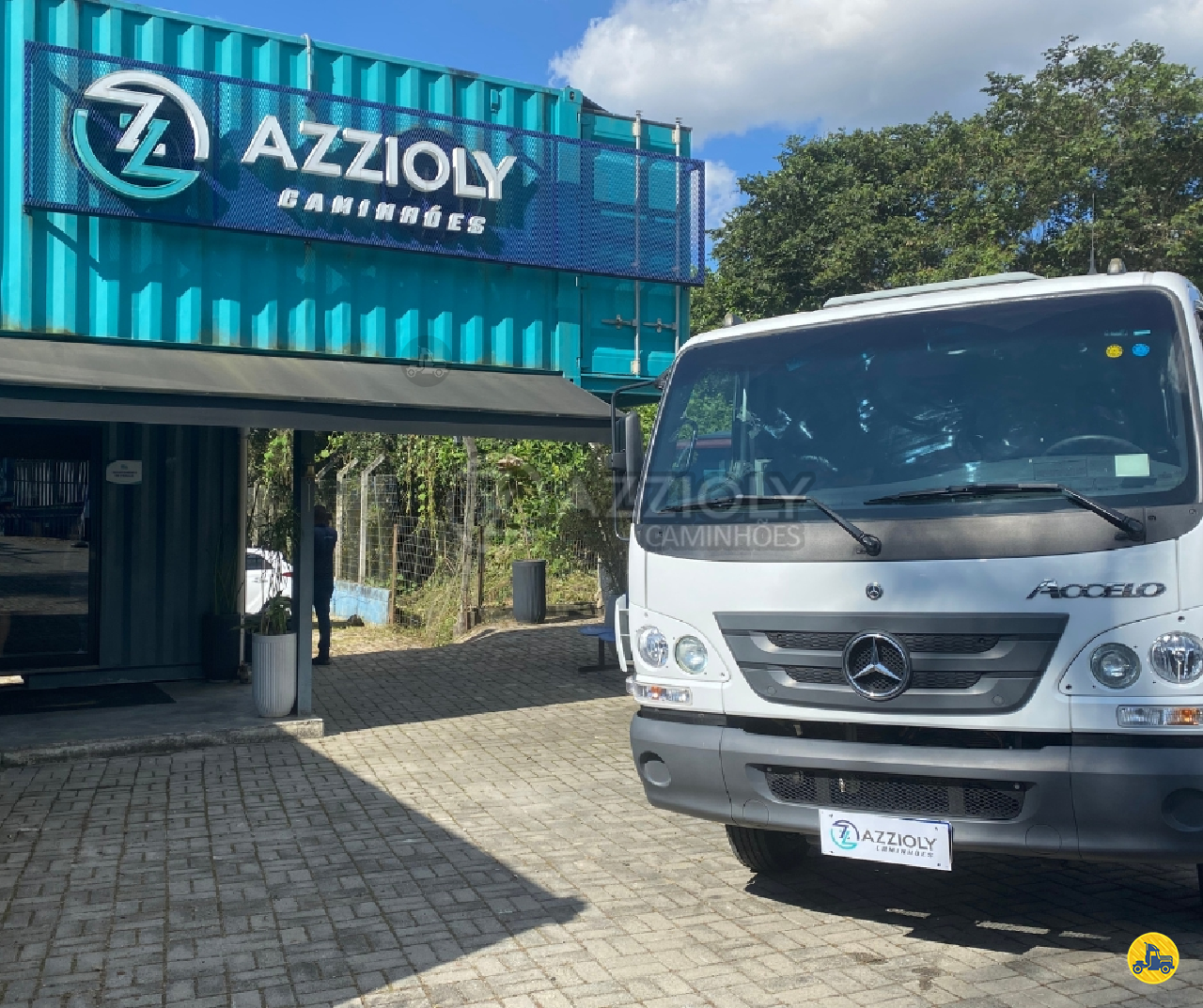 CAMINHAO MERCEDES-BENZ MB 815 Chassis 3/4 4x2 Azzioly Caminhões MOGI DAS CRUZES SÃO PAULO SP