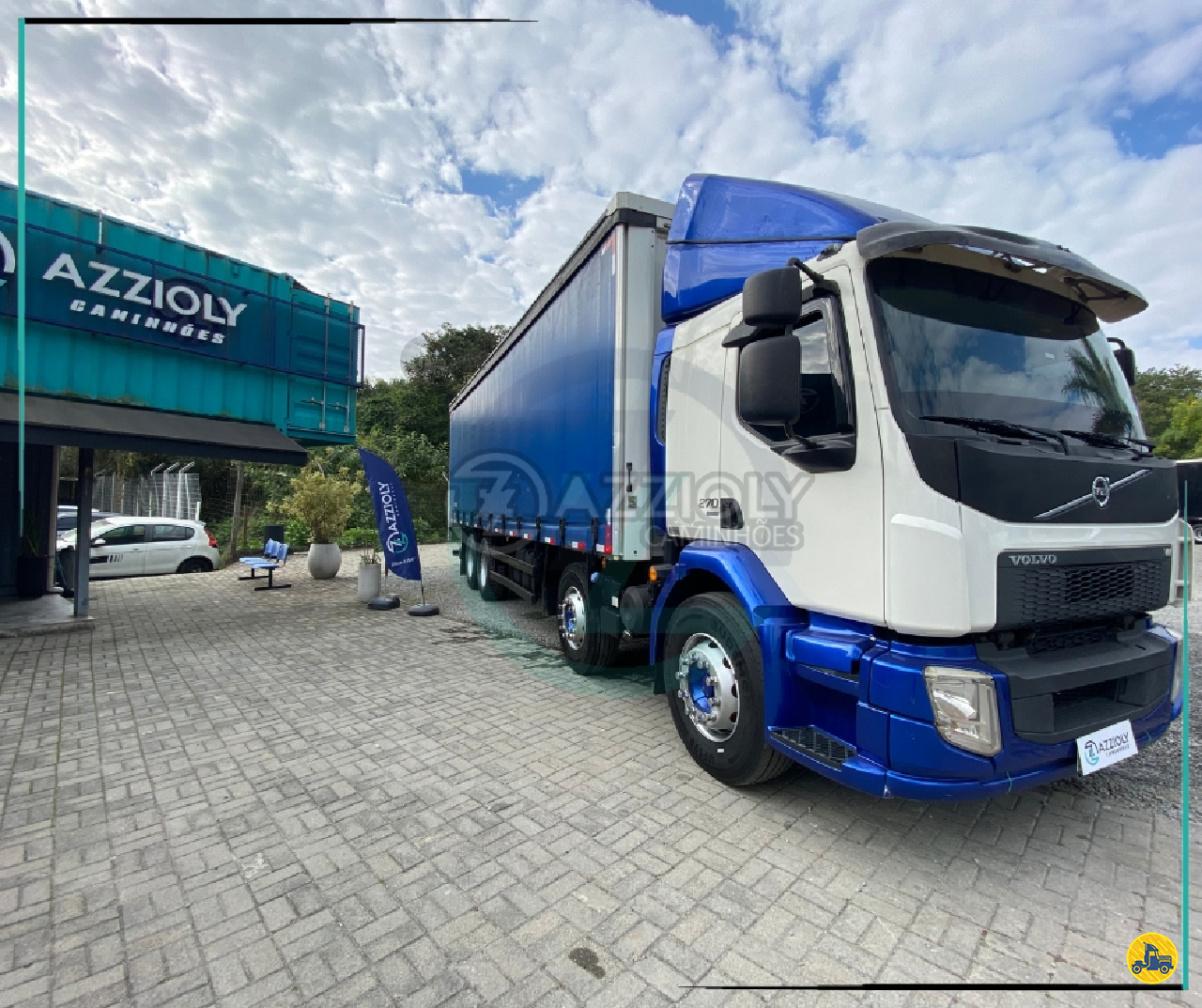 CAMINHAO VOLVO VOLVO VM 270 Baú Sider BiTruck 8x2 Azzioly Caminhões MOGI DAS CRUZES SÃO PAULO SP