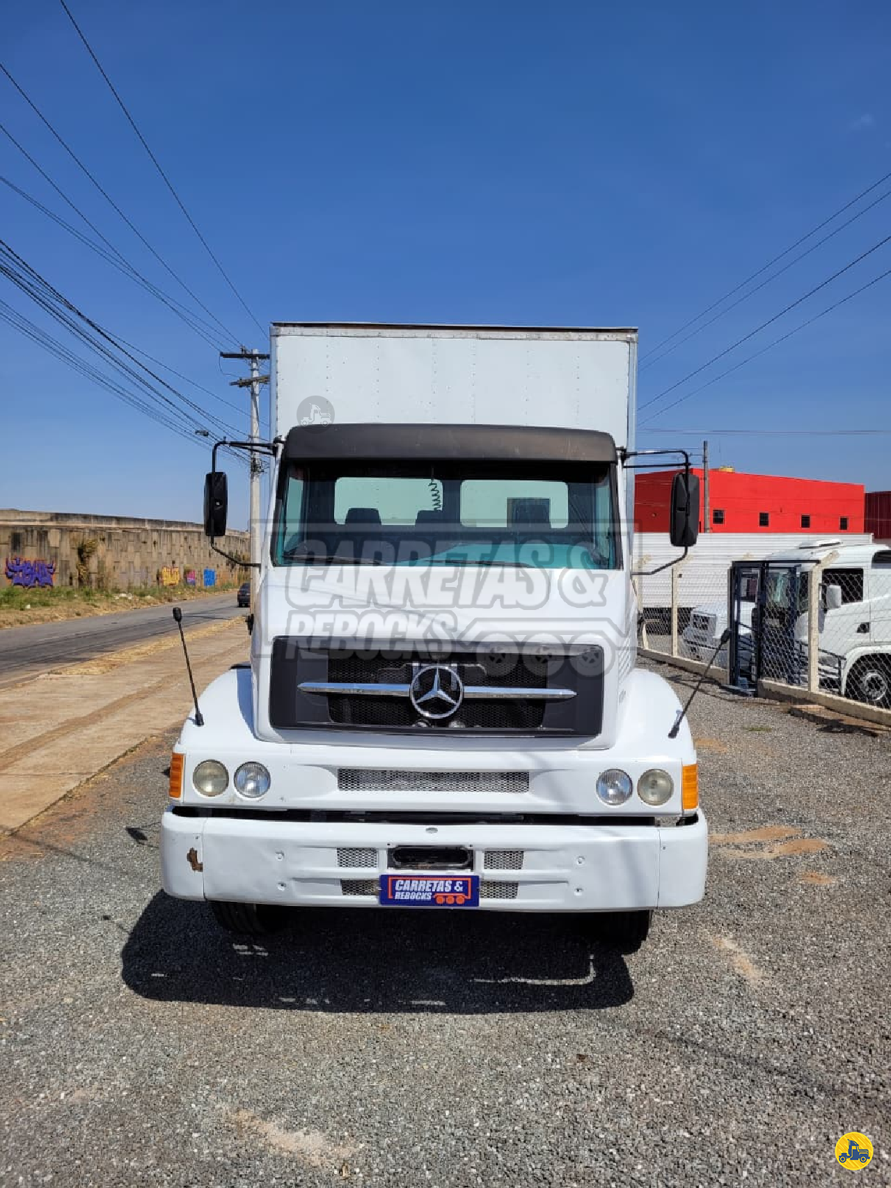 CAMINHAO MERCEDES-BENZ MB 1620 Baú Furgão Truck 6x2 Carretas & Rebocks  GOIANIA GOIAS GO