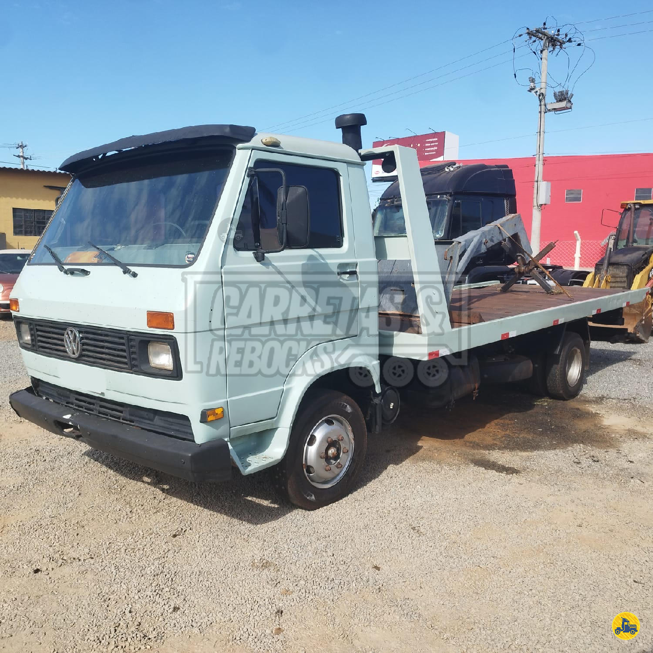 CAMINHAO VOLKSWAGEN VW 7110 Plataforma Guincho Toco 4x2 Carretas & Rebocks  GOIANIA GOIAS GO